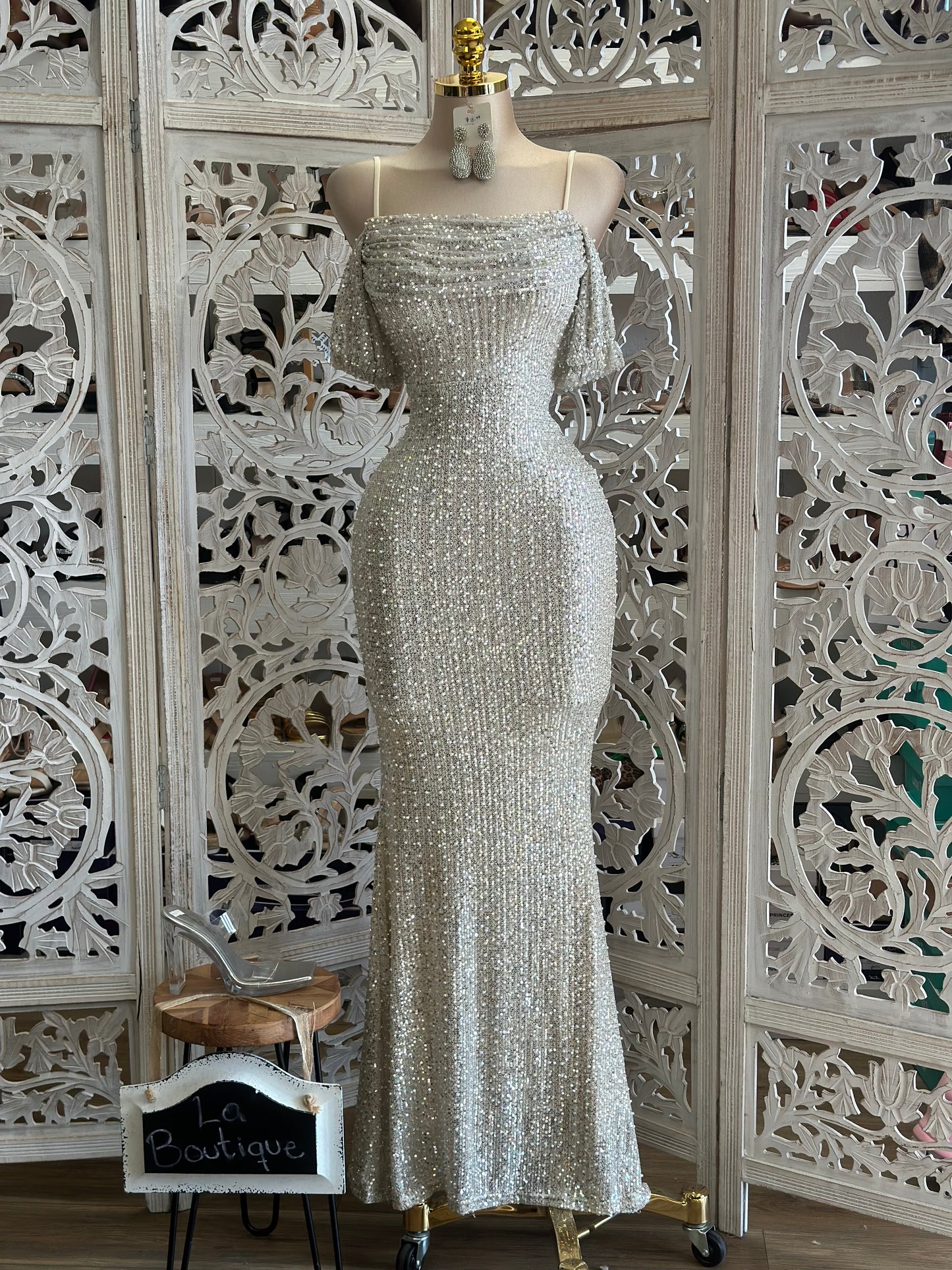 Ivory Sequin and Pearl Detail Formal Dress- Stretchy,Estira