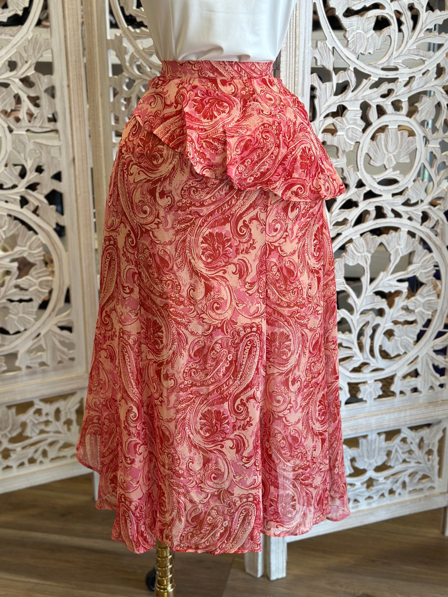 Red Ruffle Pattern Midi Skirt- NotStretchy , No Estira