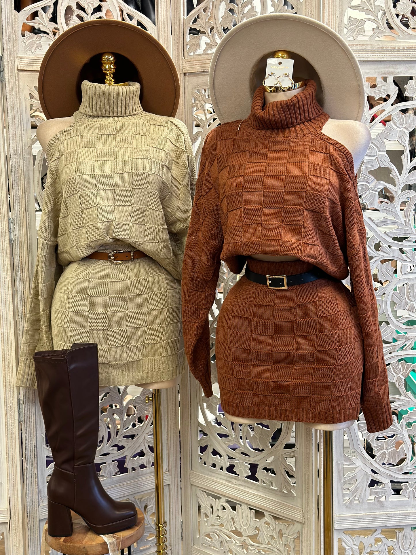 Checkered Shoulder Cutout Sweater Set- Stretchy,Estira.. viene ampliao