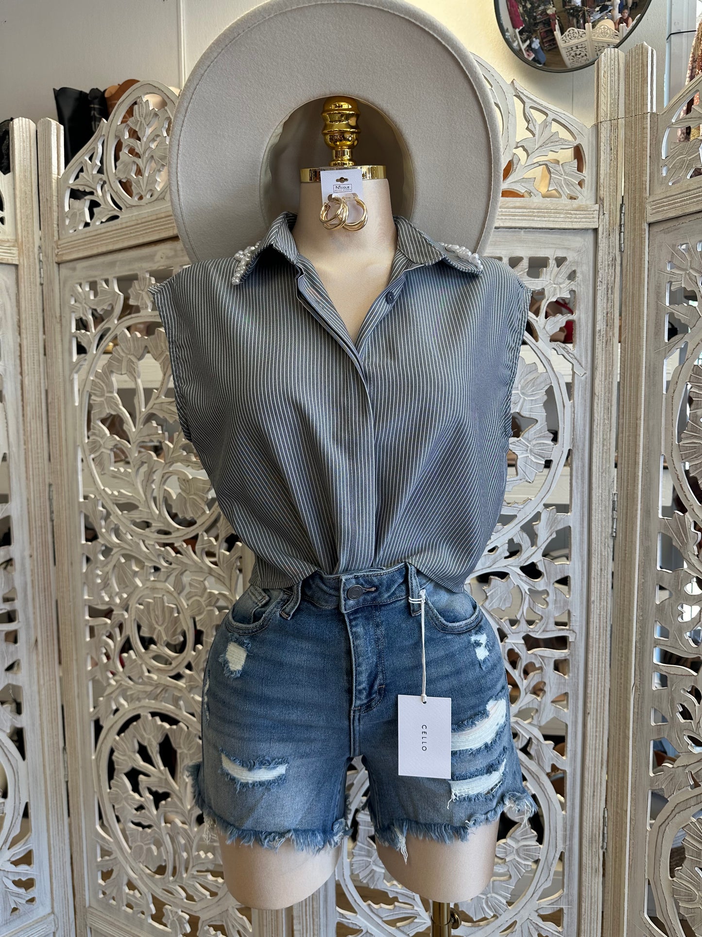 Heathered Stripe Pearl Collar Blouse - Stretchy, Estira