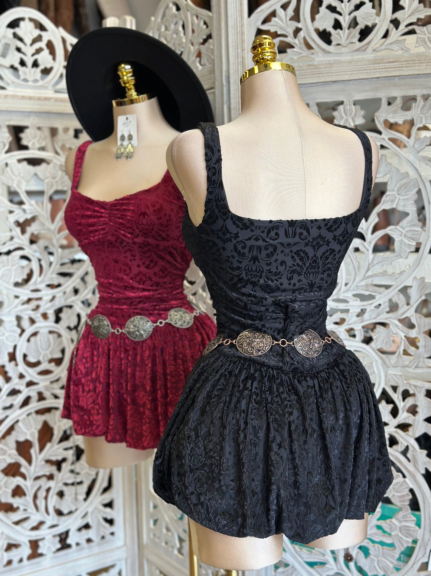 Heart Line Velvet Floral Mini Dress- Slightly Stretchy,Estira Poco