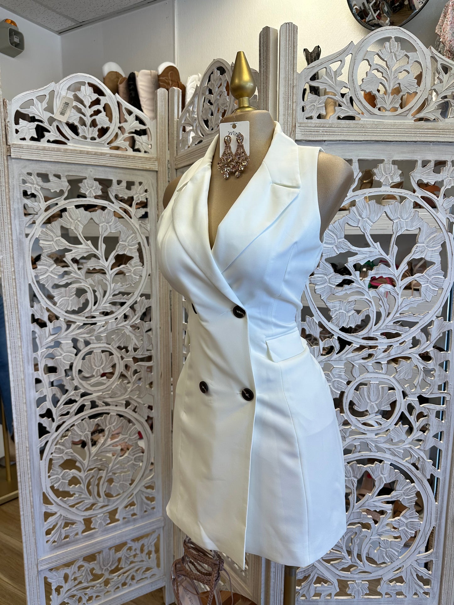 White Sleeveless Coat Dress