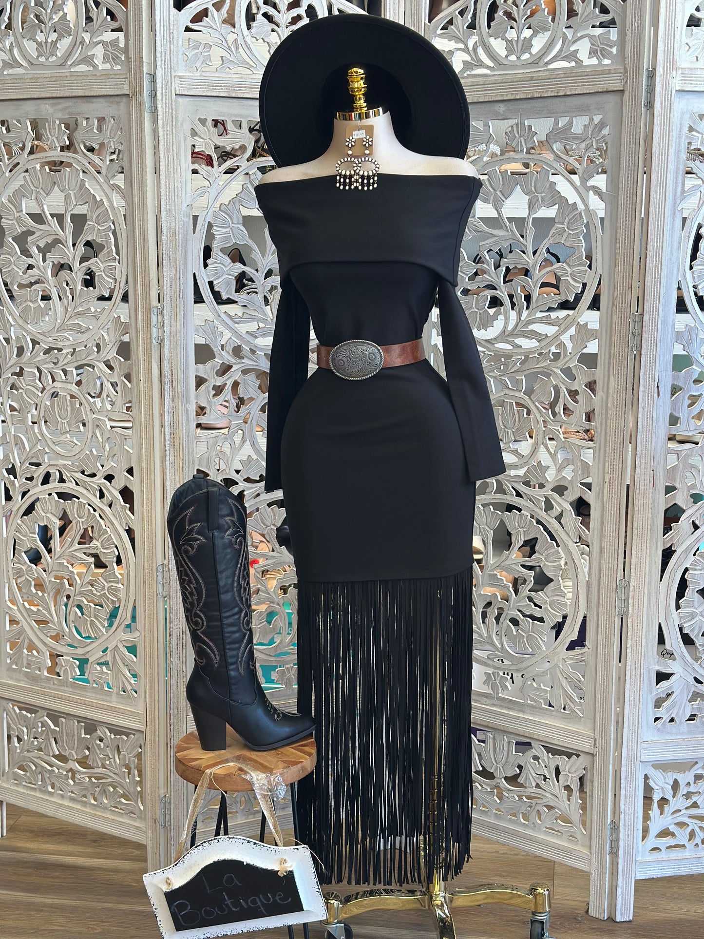 Fringe Off Shoulder Black Dress-No Estira, Not Stretchy