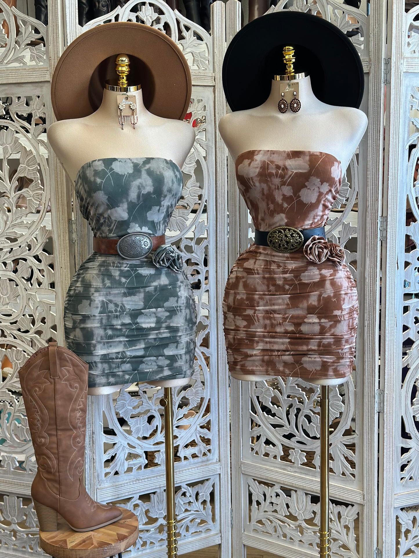 Strspless Flower Detail Mini Dress - Estira, Stretchy