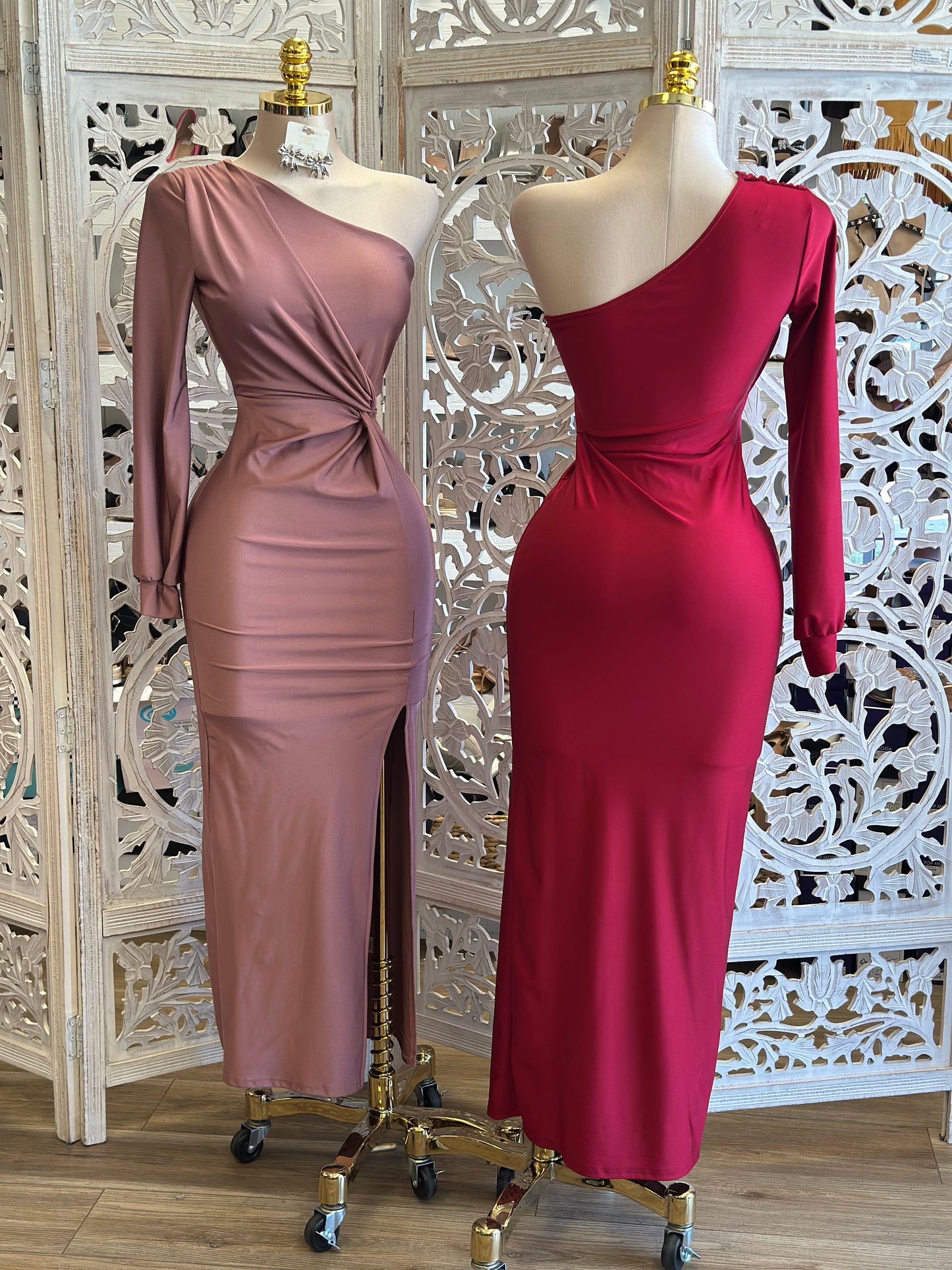 One Sleeve Knotted Gown-Estira, Stretchy