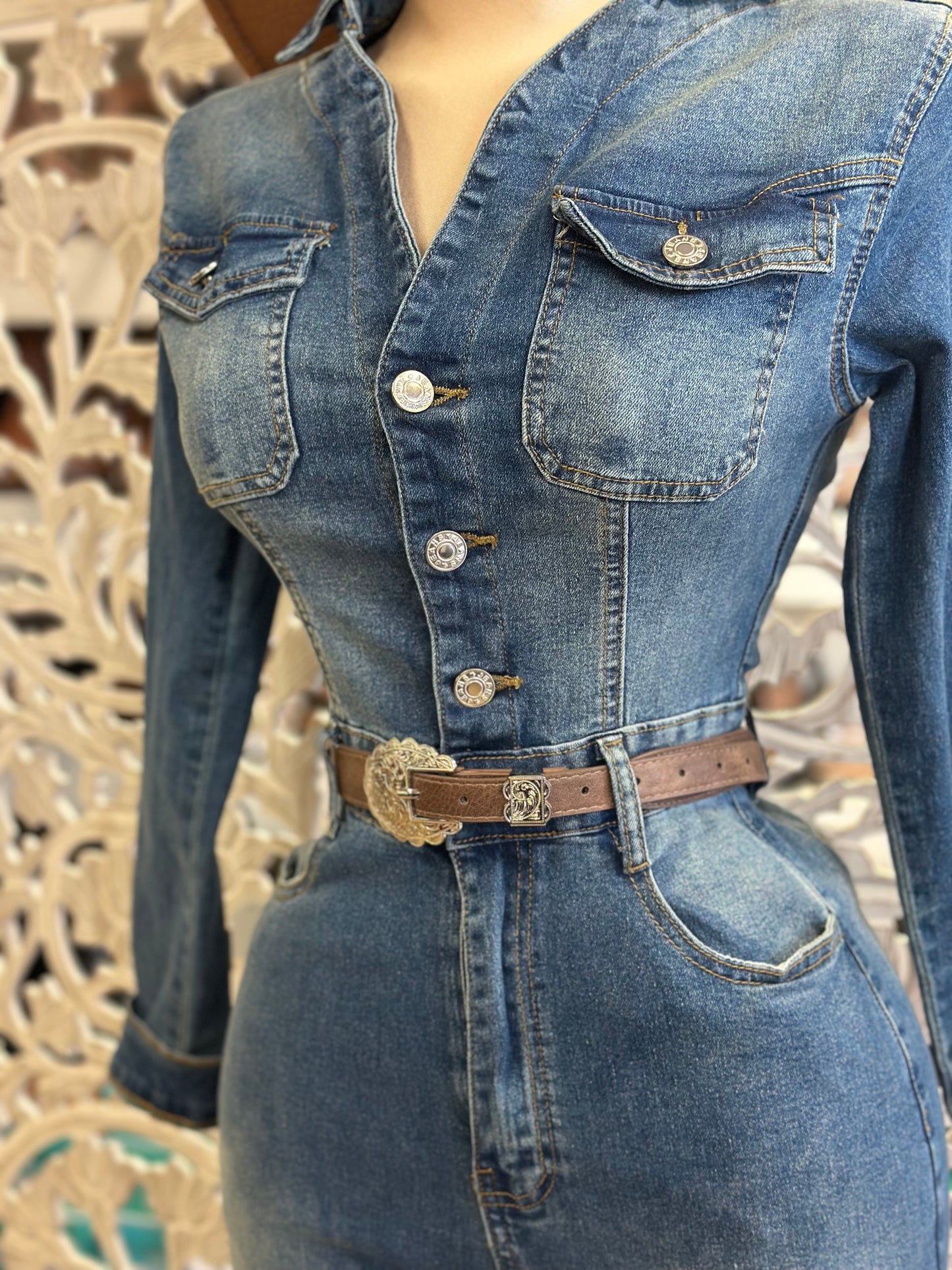 Buckle Cutout Belt