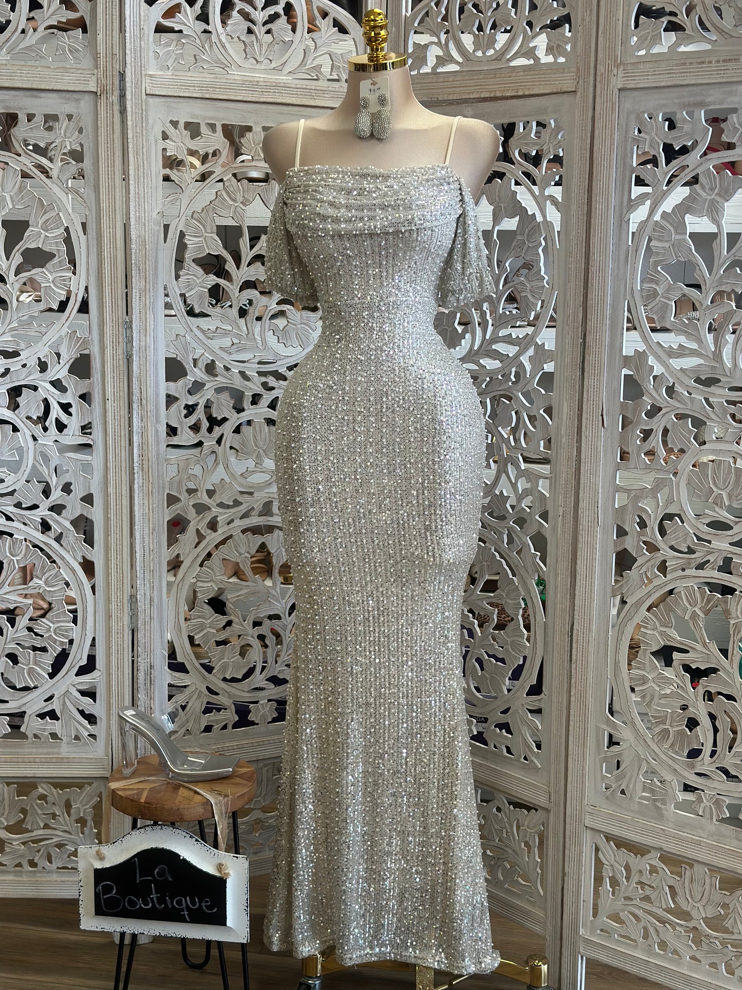 Ivory Sequin and Pearl Detail Formal Dress- Stretchy,Estira