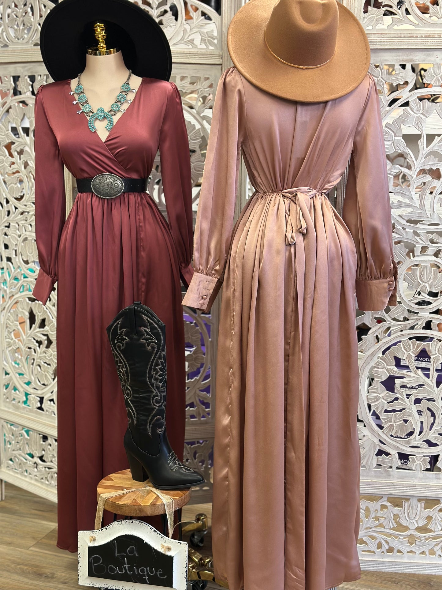 Satin Wrapped Maxi Dress- Stretchy from waist ,Estira de la cintura