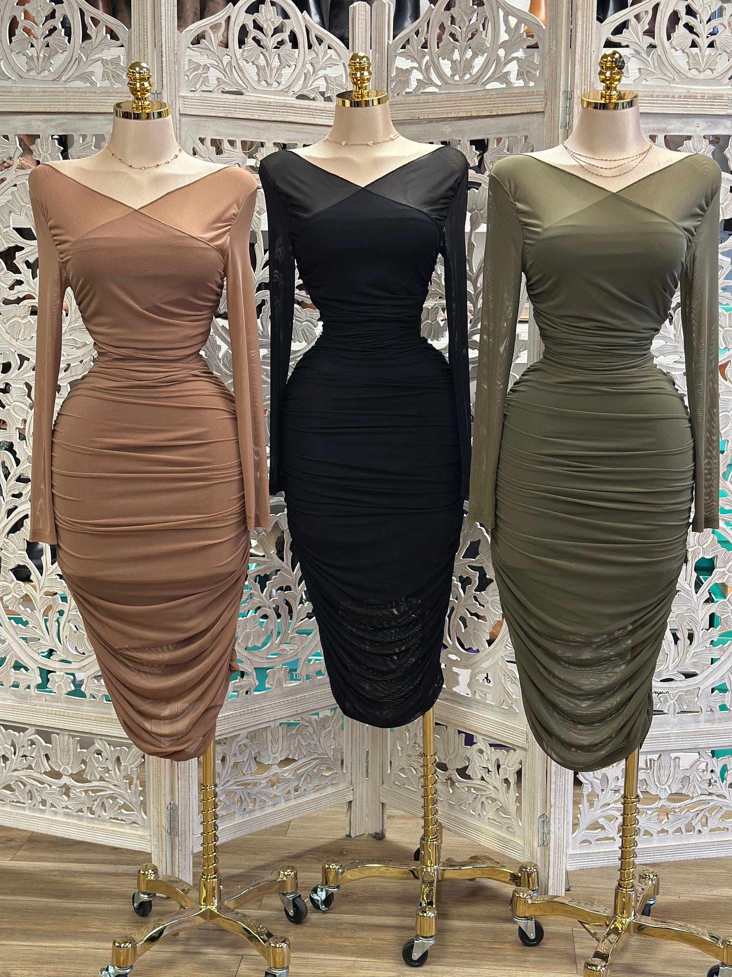 MeshRuched Crossed Dress- Stretchy,Estira