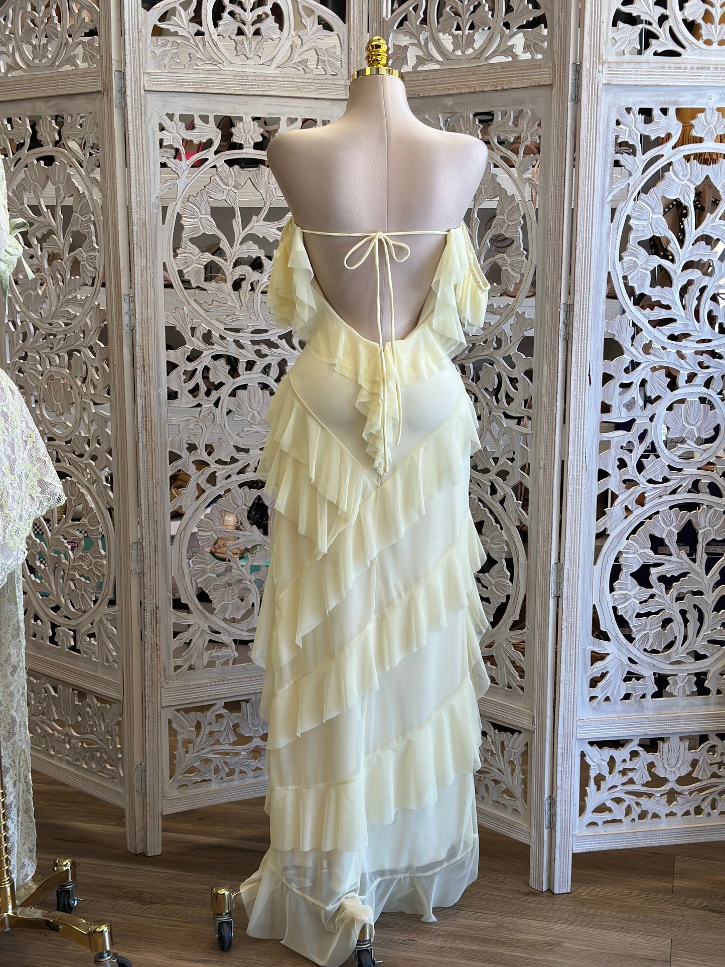 Butter Ruffle Dress- Stretchy, Estira
