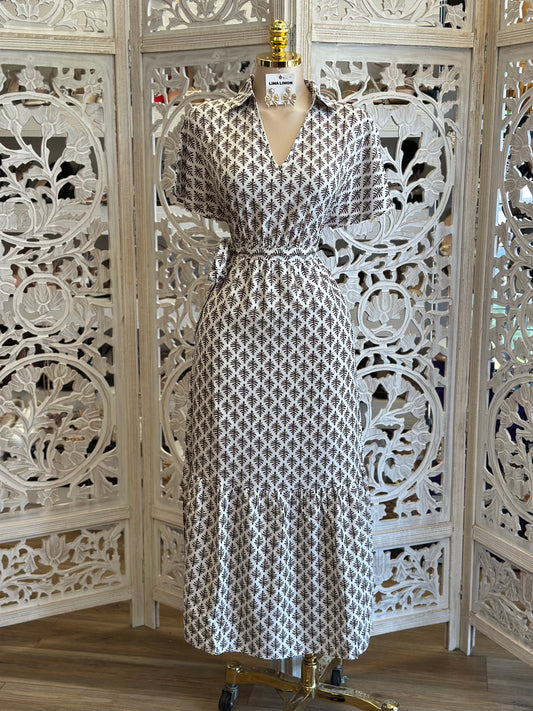 Collard Pattern Maxi Dress- Not Stretchy , No Estira