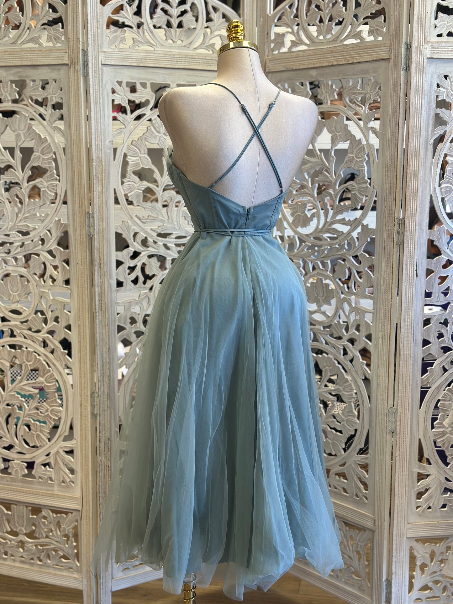 Ella Strappy Puffy Dress-No Estira, Not Stretchy