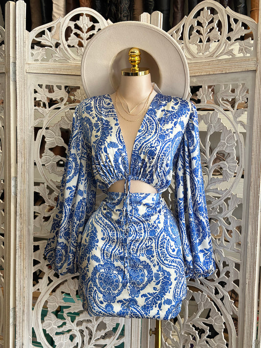 Blue Pattern Cutout Mini  Dress- Not Stretchy, No Estira
