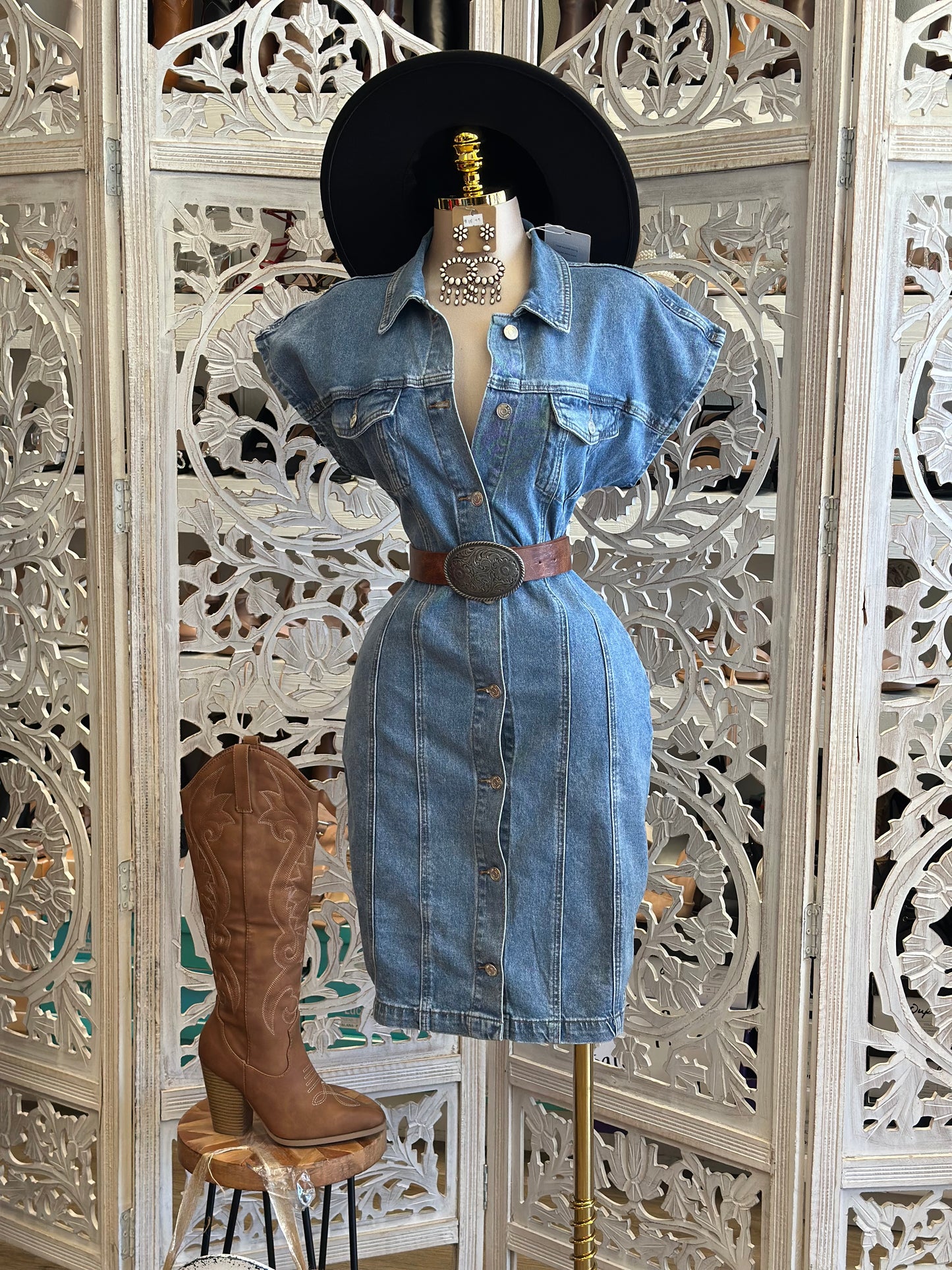 Denim Wide Sleeve Button Dress-Estira Poco, Slightly Stretchy