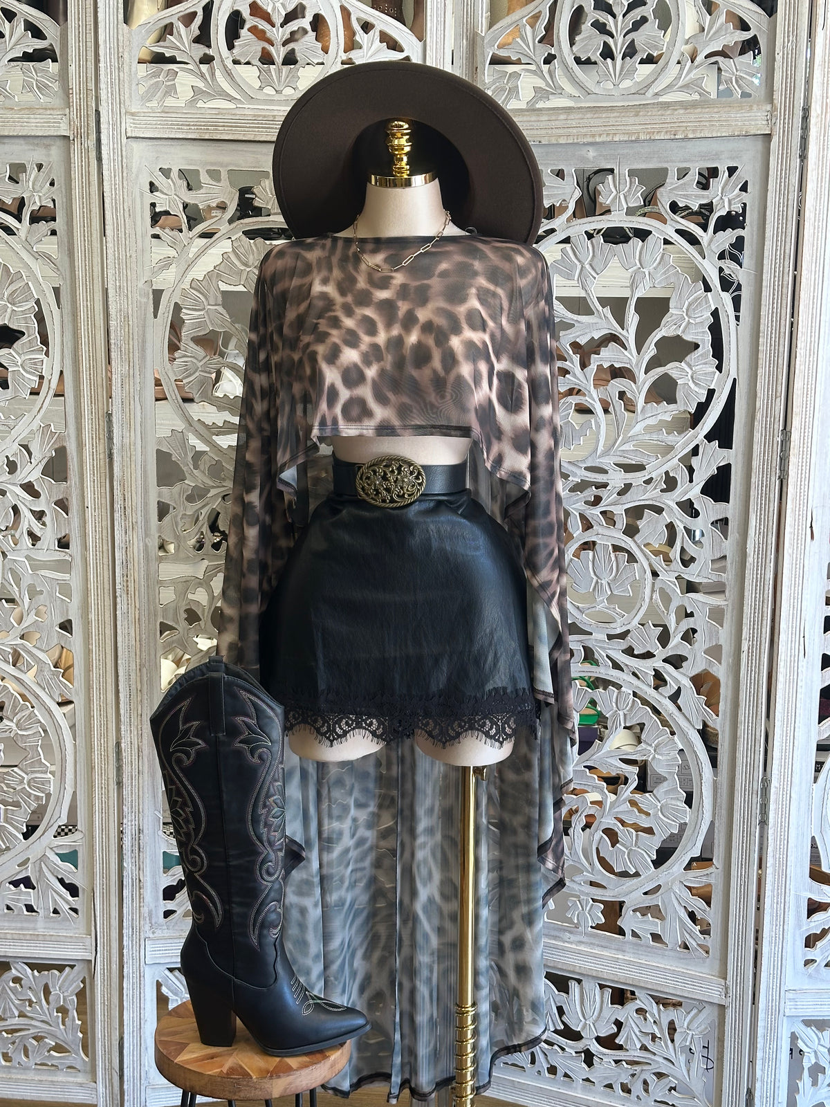 Axis Capelet Overlay