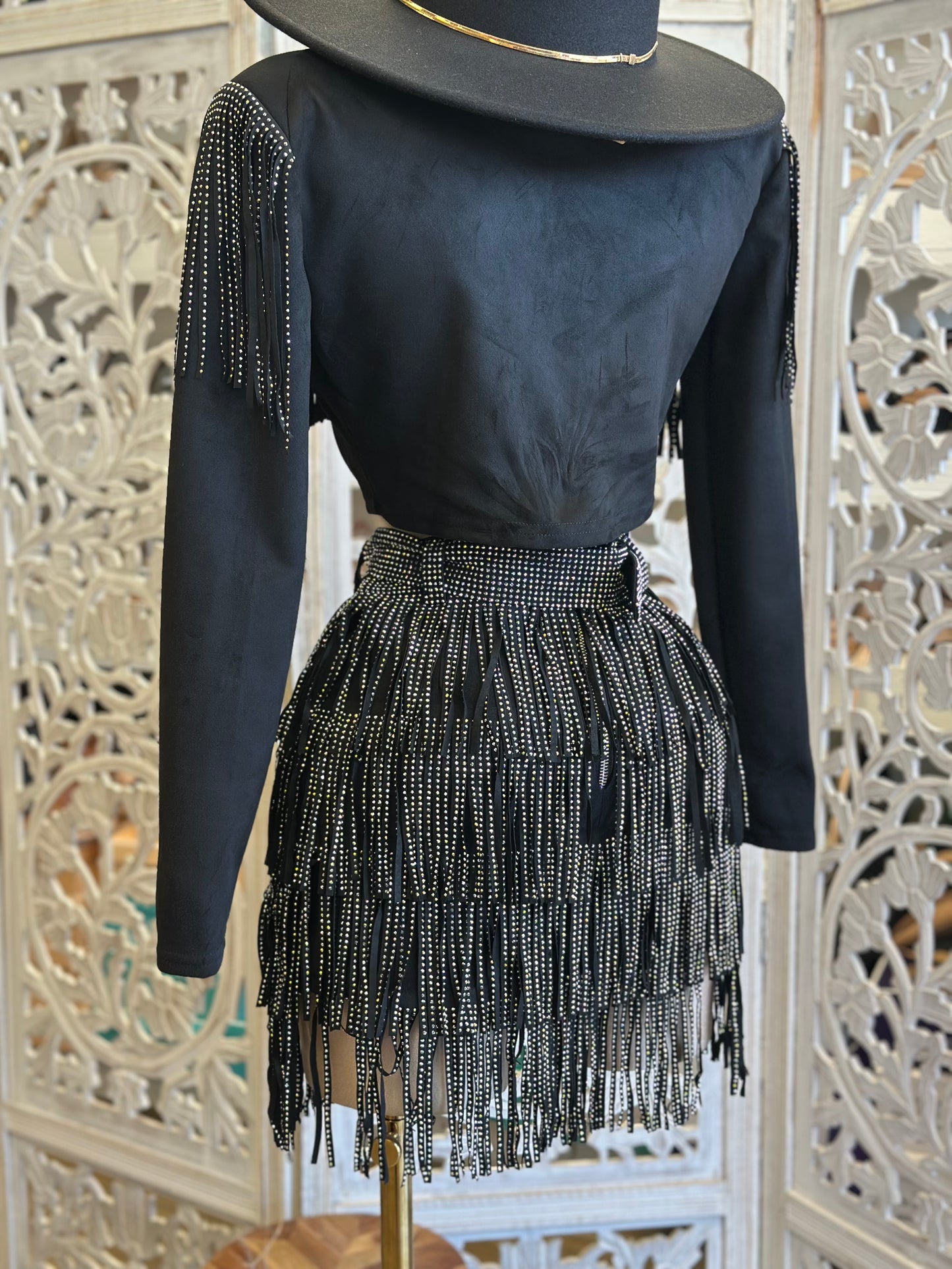 Beaded Fringe Ruffle Mini Skirt-No Estira, Not Stretchy