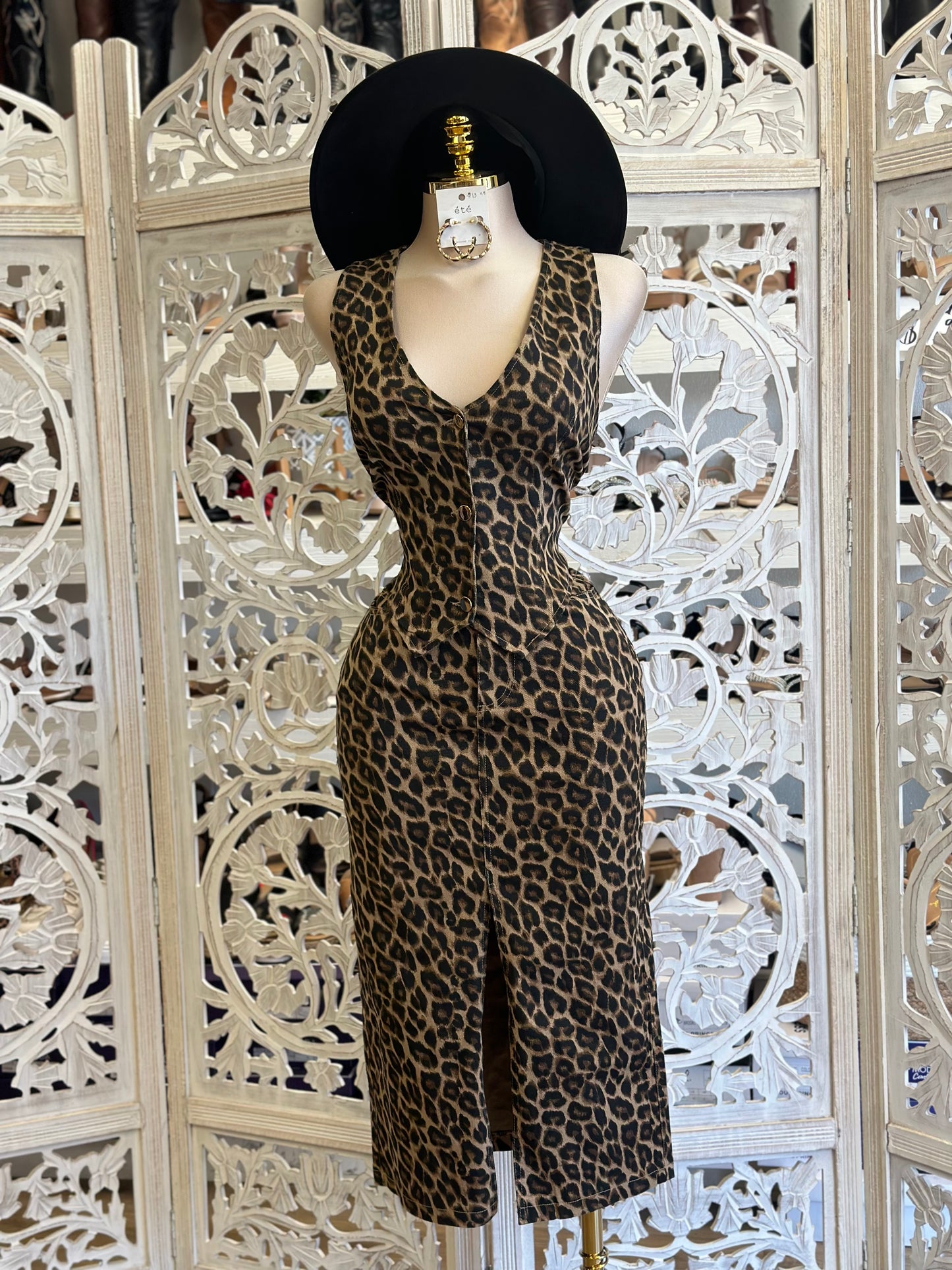 Imprinted Cheetah Vest Set- Stretchy, Estira