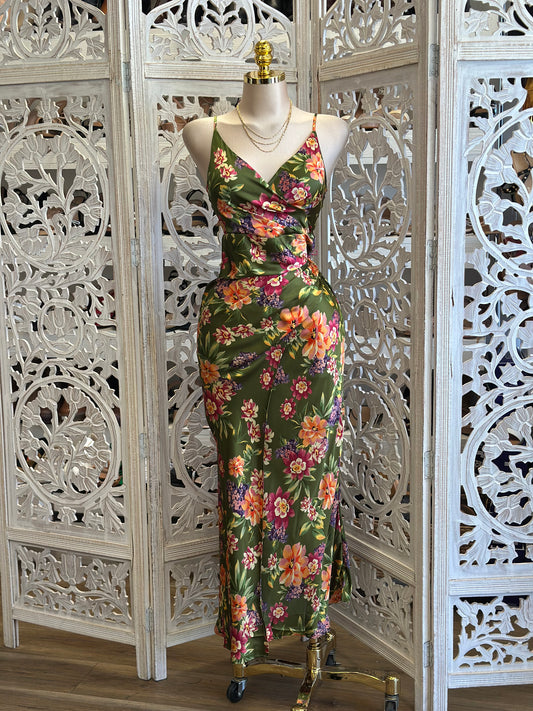 Olive Floral Maxi Dress - No Estira, Not Stretchy