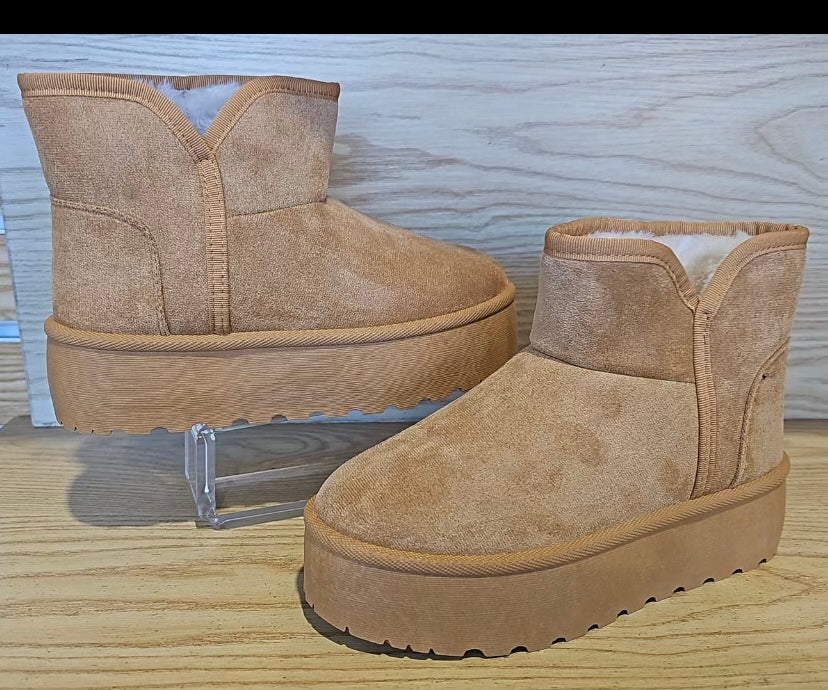 Camel Platform Mini Boots