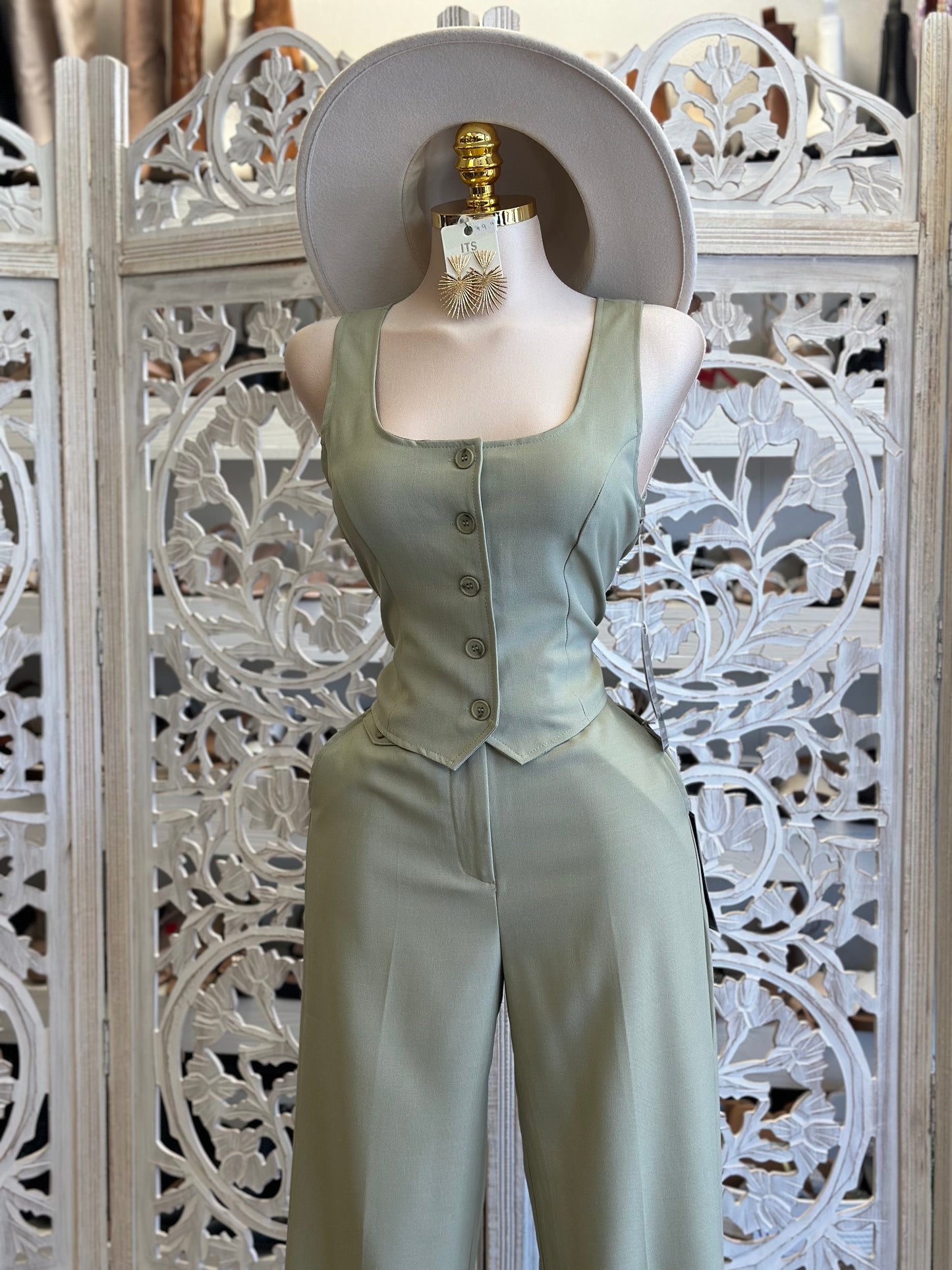 Sage Vest and Trouser Set - No Estira, Not Stretchy