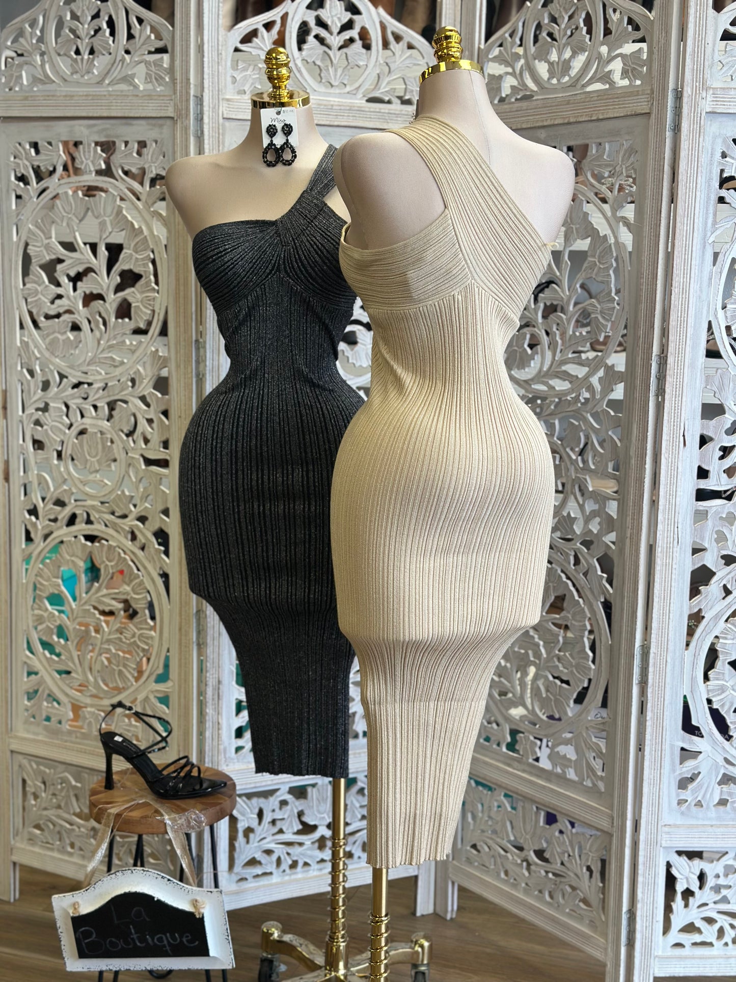 Ribbed One Sleeve Dress- Stretchy,Estira