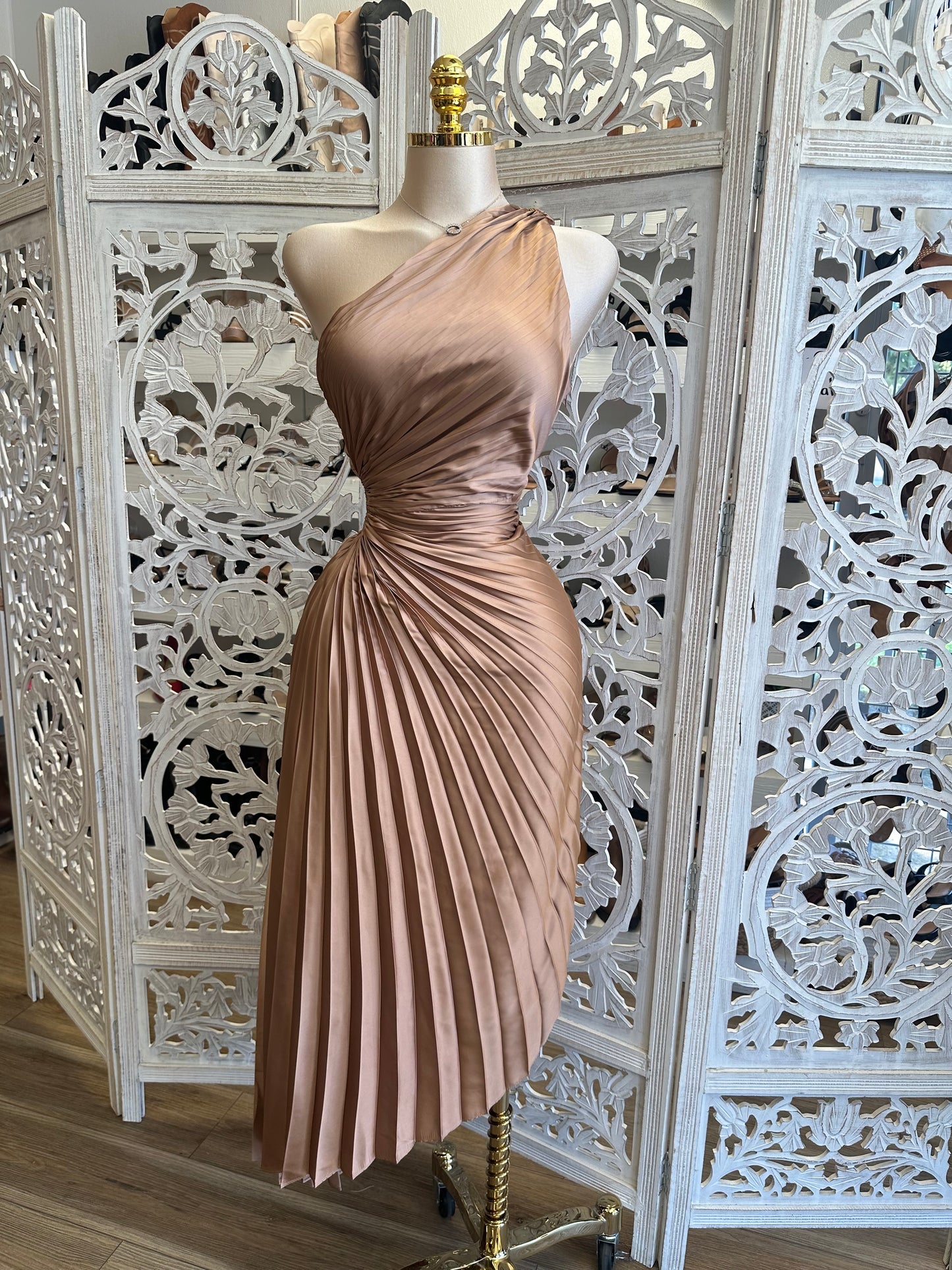 Champagne Pleated One Sleeve Cutout Dress - No Estira, Not Stretchy