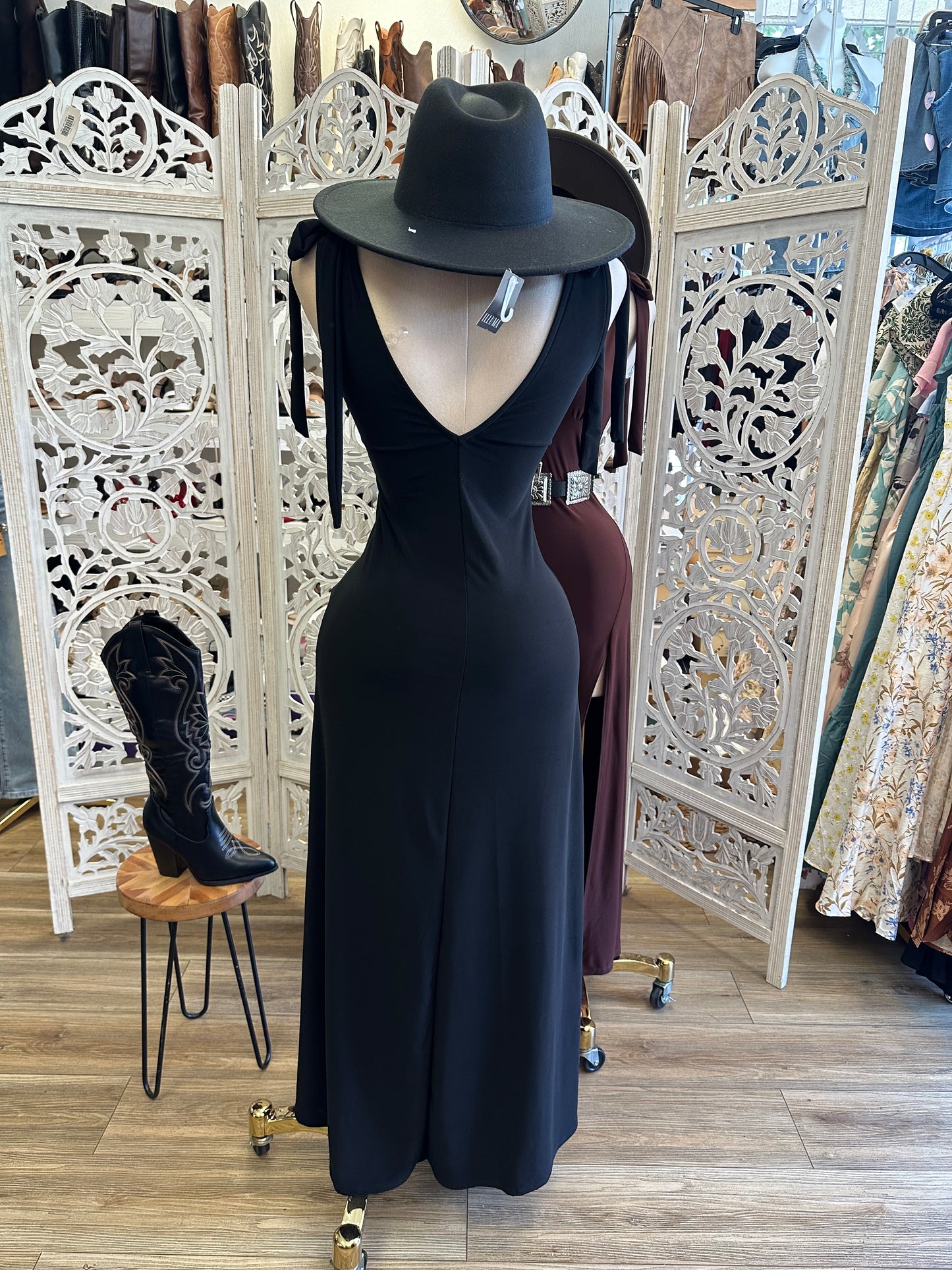 Scoop Ribbon Sleeve Dress- Estira, Stretchy