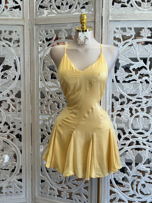 Yellow Cross Back Mini Dress-No Estira, Not Stretchy