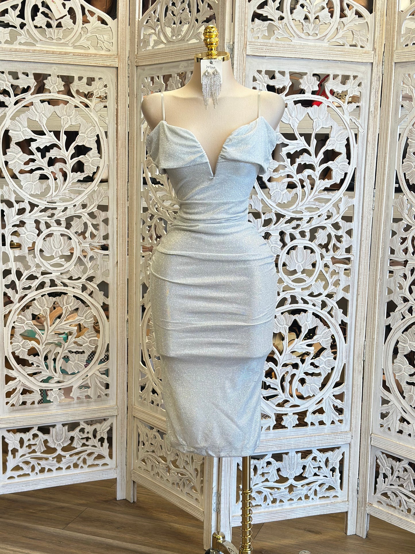 Glittery Heart line Midi Dress- Stretchy,Estira poco