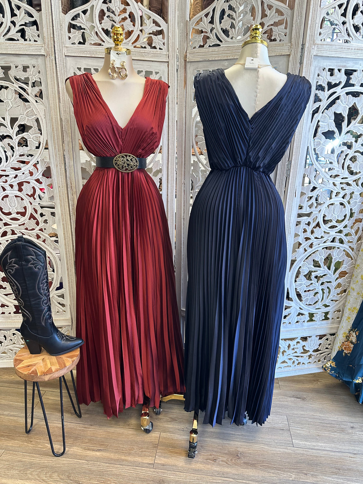 Athena Pleated Maxi- Estira, Stretchy