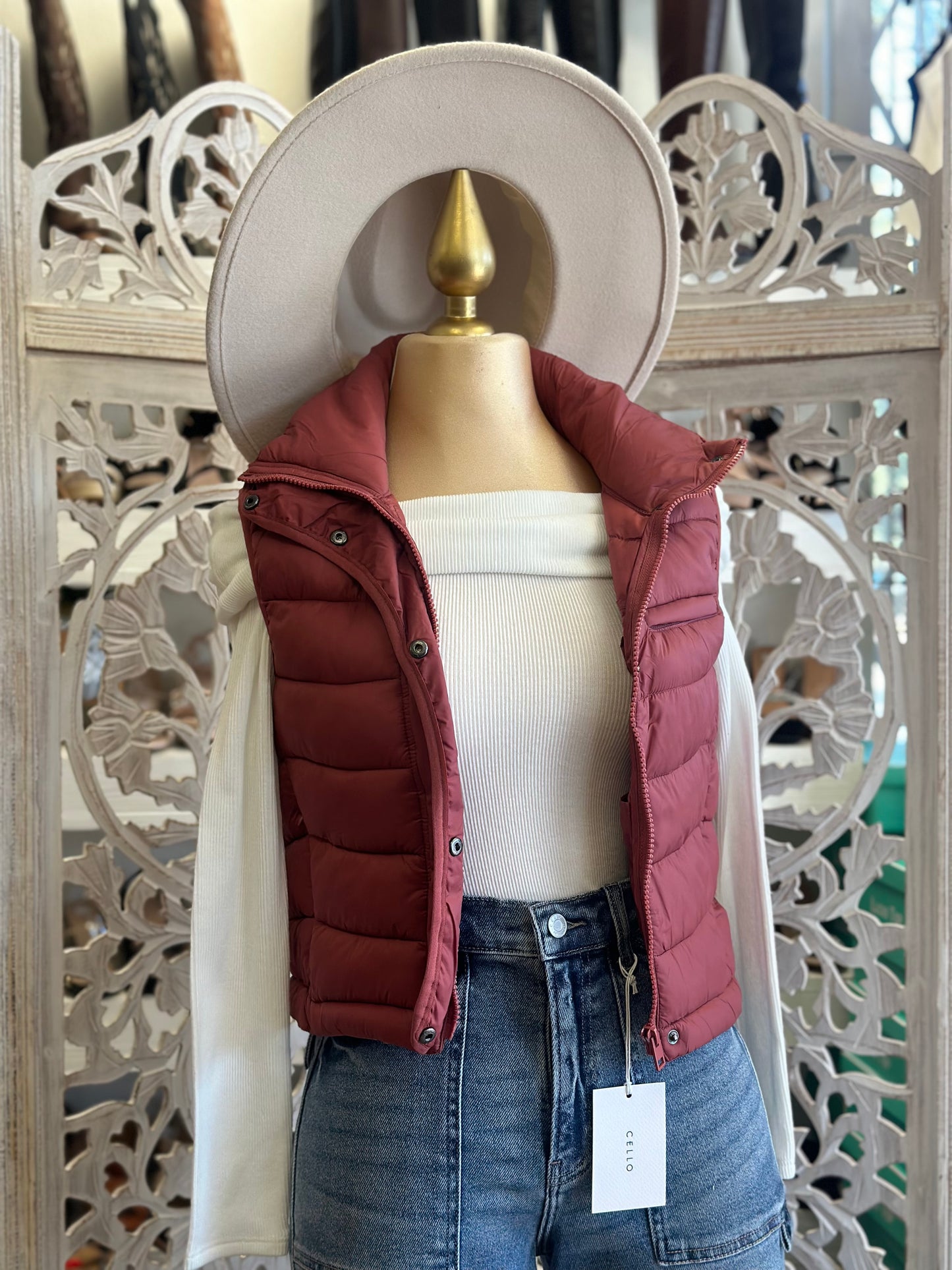 Deep Rose Cropped Zip Up Puffer Vest- Stretchy