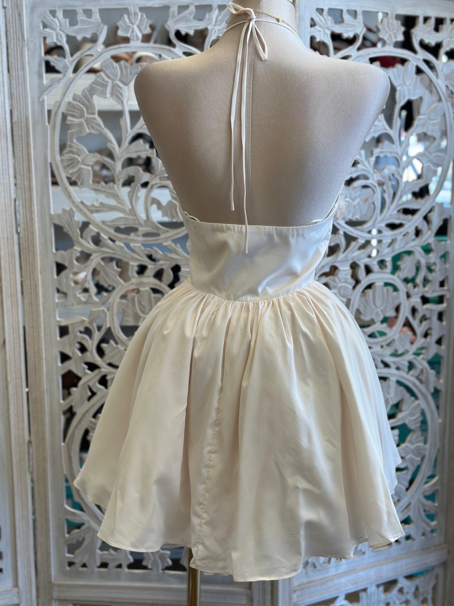 Floral Puffy Mini Dress- Not Stretchy, No Estira