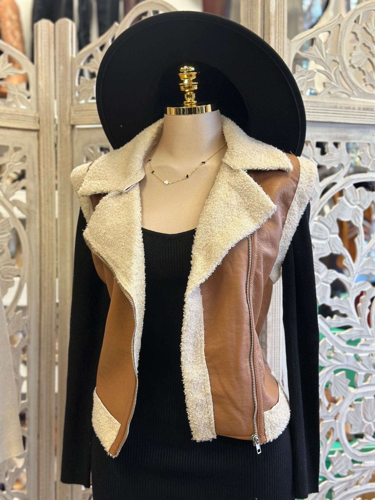 Sherpa Faux Leather Brown Vest- Slightly Stretchy, Estira Poco