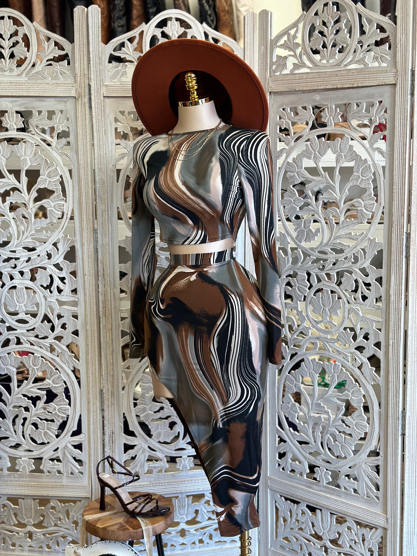 Tie Dye Oval Slit Set - Stretchy, Estira
