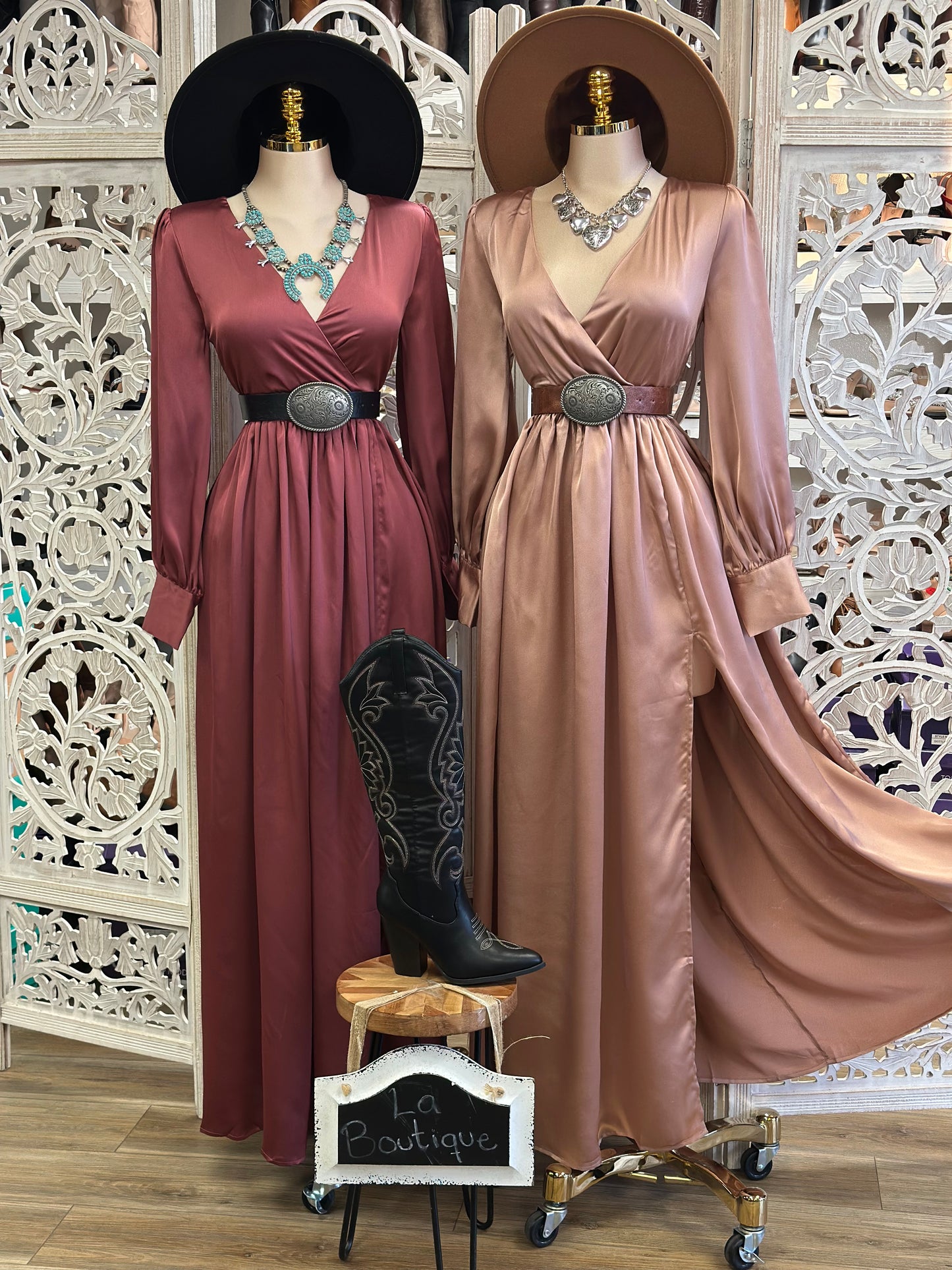 Satin Wrapped Maxi Dress- Stretchy from waist ,Estira de la cintura