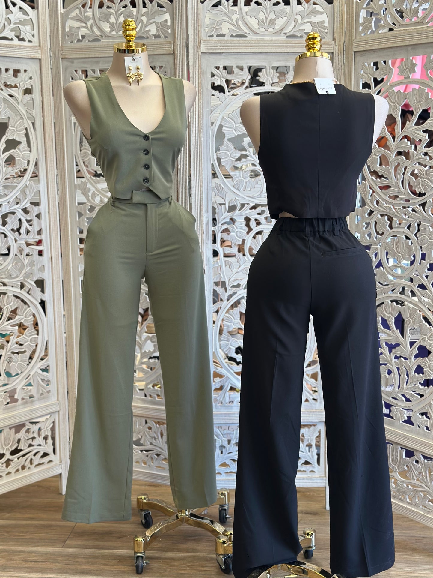 Vest and Pantsuit Set- Estira Poco, Slightly Stretchy