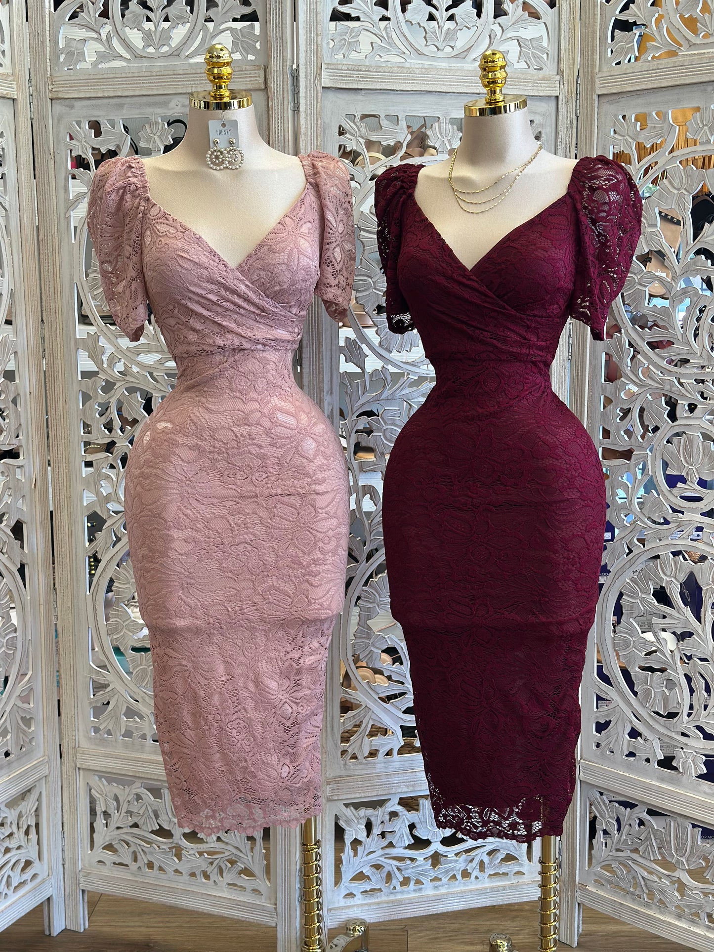 Lace Wrapped Midi Bodycon Dress-Estira Poco ,Slightly Stretchy