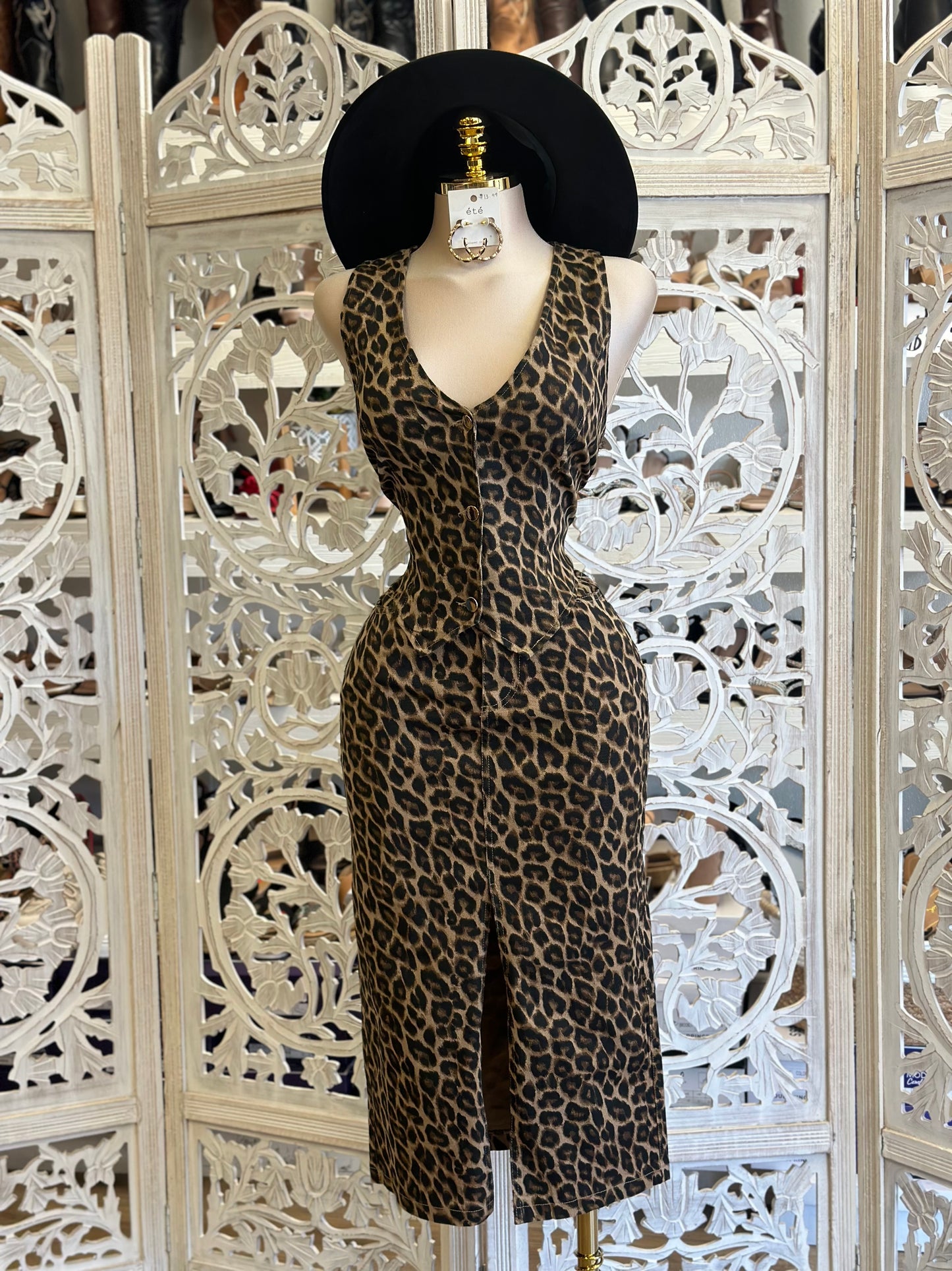 Imprinted Cheetah Vest Set- Stretchy, Estira