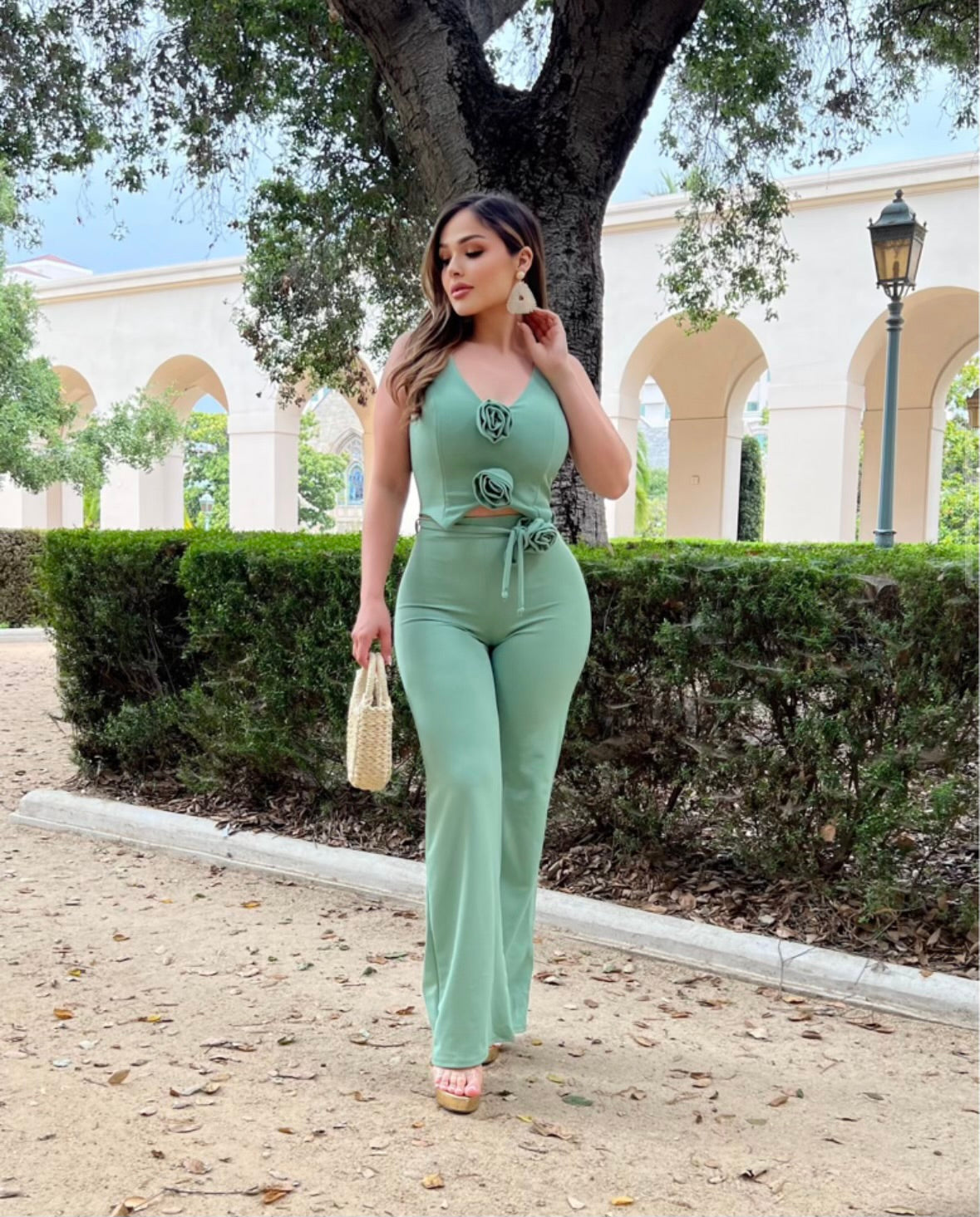 Flower Detail Green Set - Stretchy, Estira