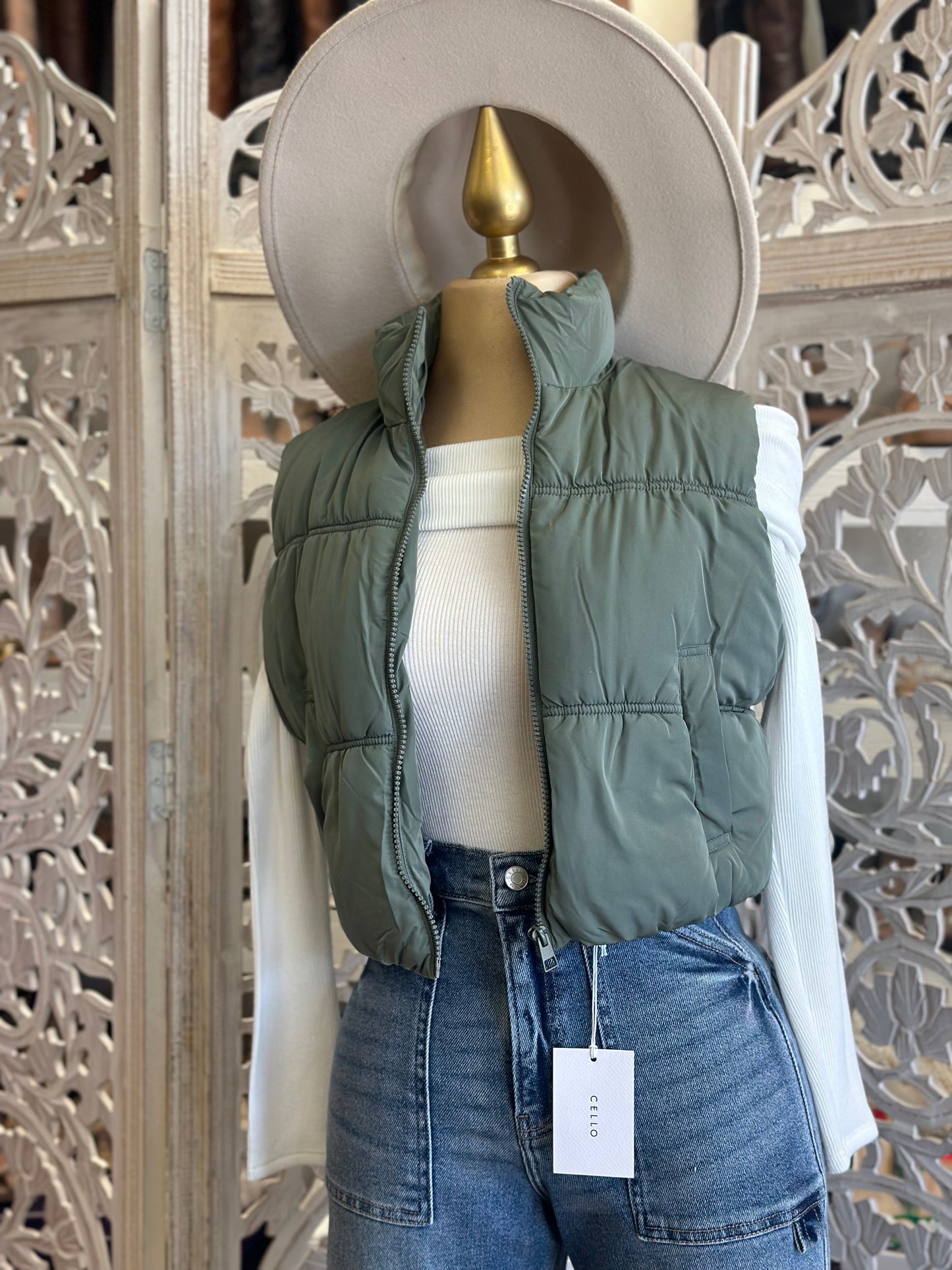 Seafoam Cropped Puffer Vest- Stretchy