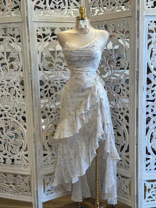 Dainty Floral Ruffle Dress-No Estira, Not Stretchy
