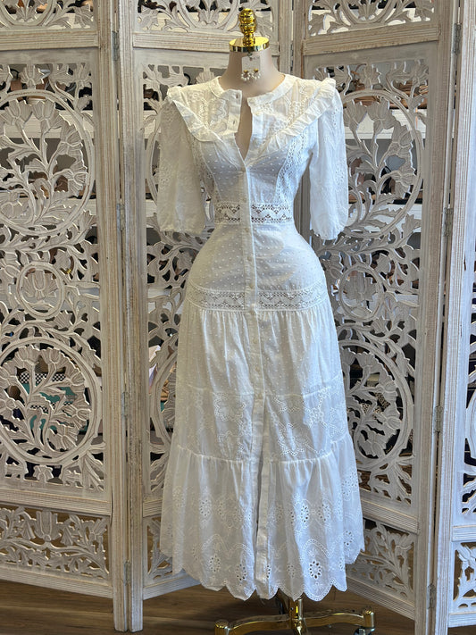 Lace Love White Dress-No Estira, Not Stretchy