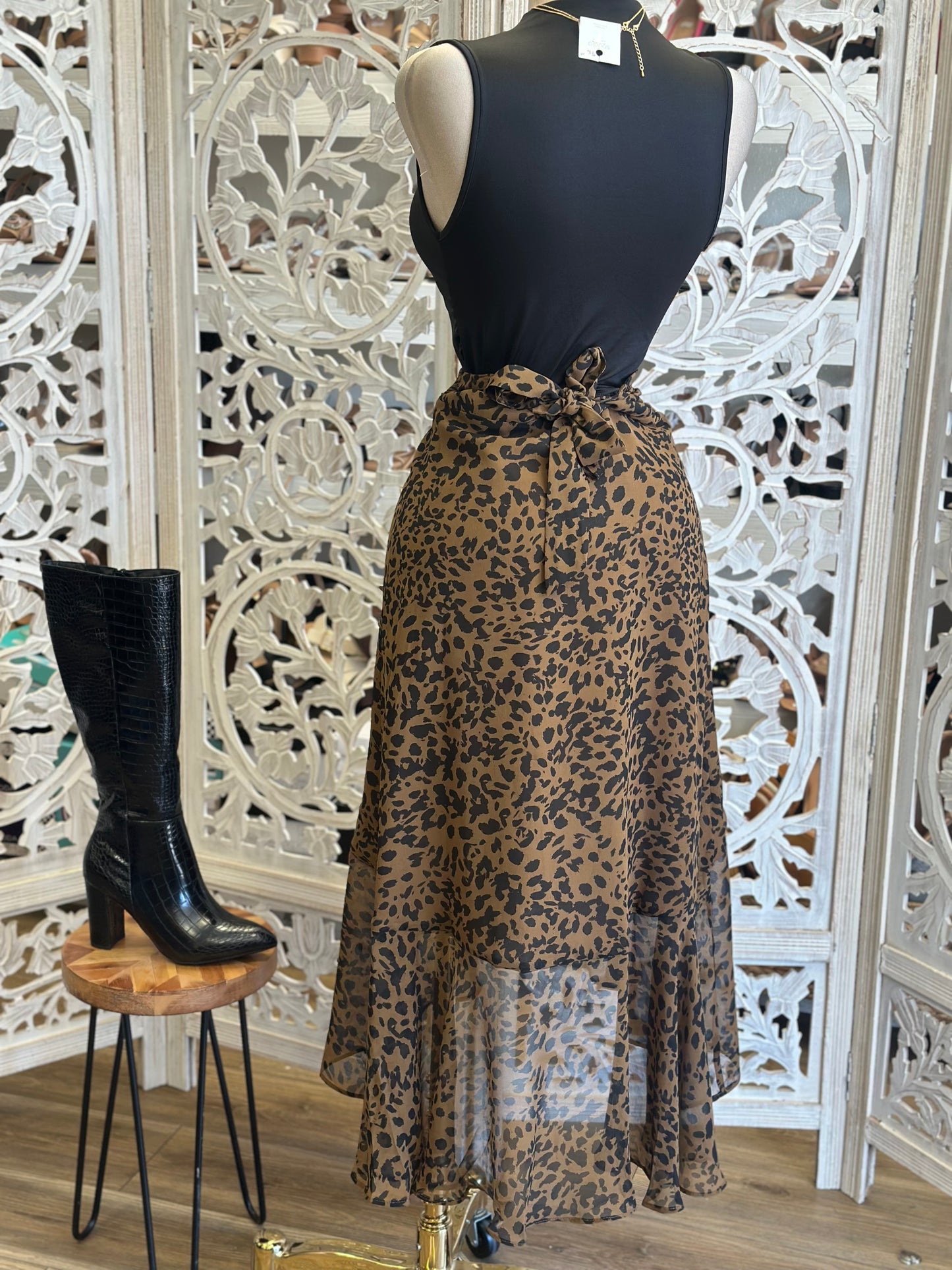 High Low Animal Print Skirt-  Not Stretchy , No Estira