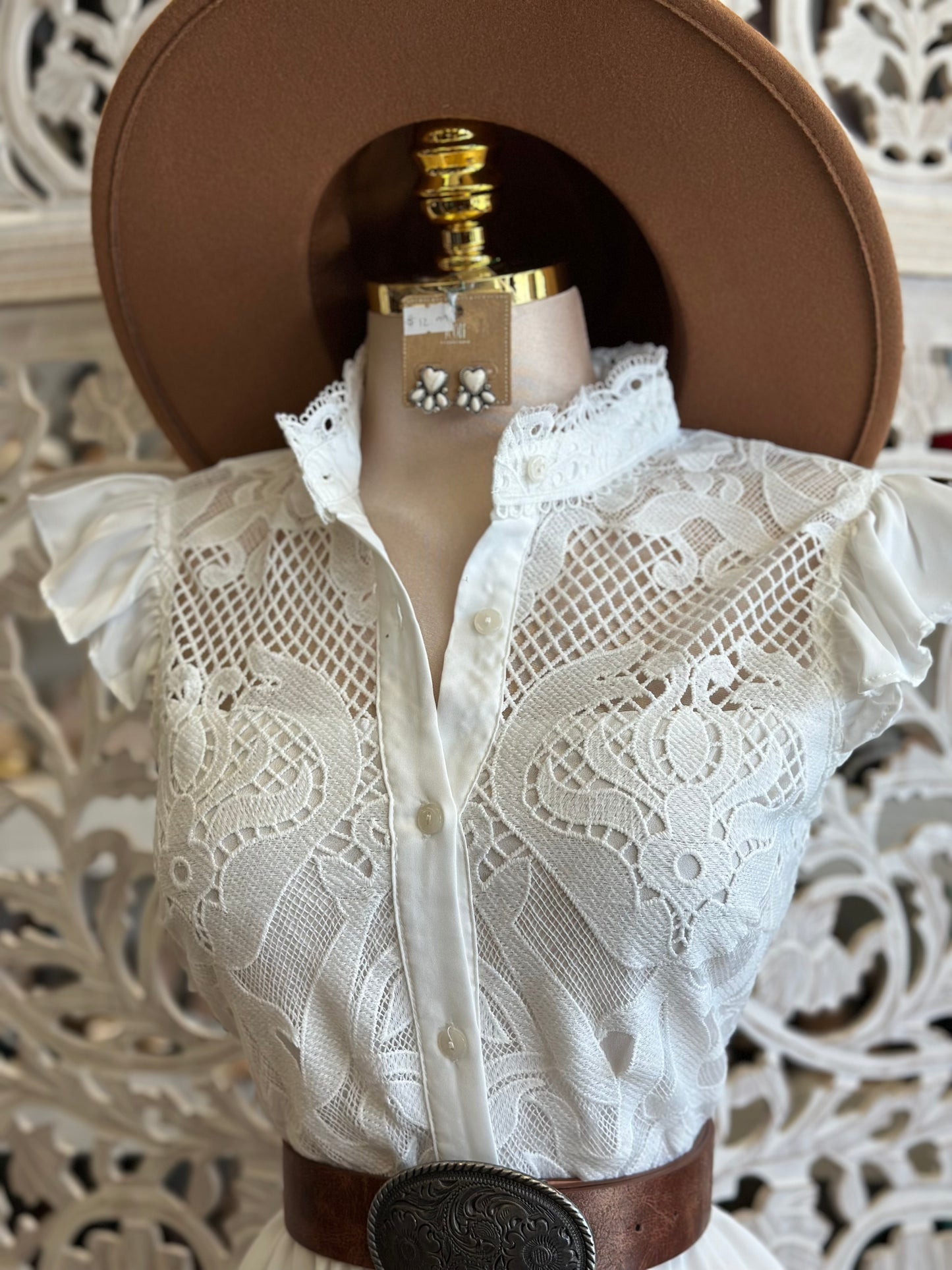Button Up Lace Midi Dress- Not Stretchy, No Estira .. solo estira de la cintura