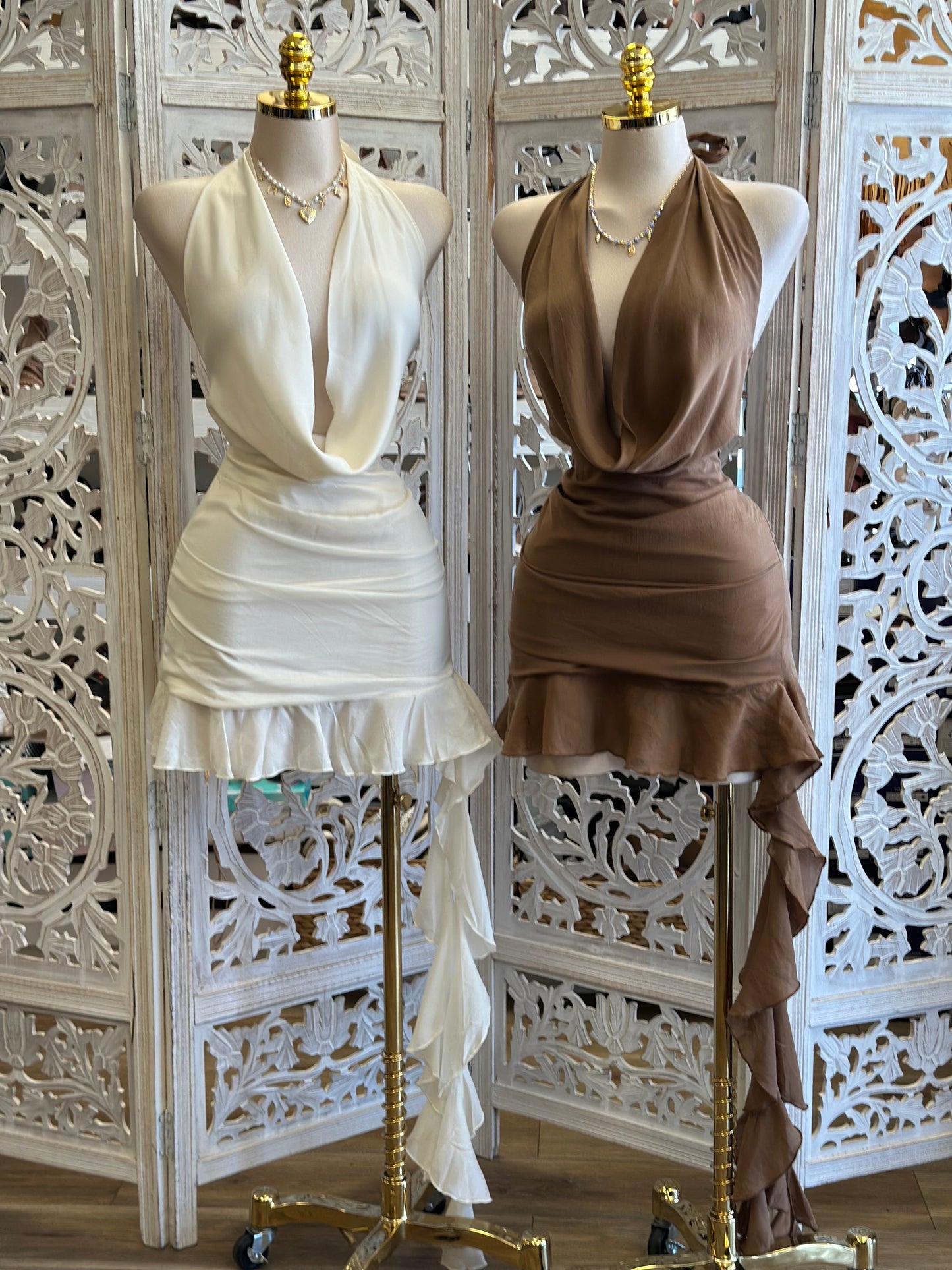 Katee Mini Ruffle Tail Dress- No Estira, Not Stretchy