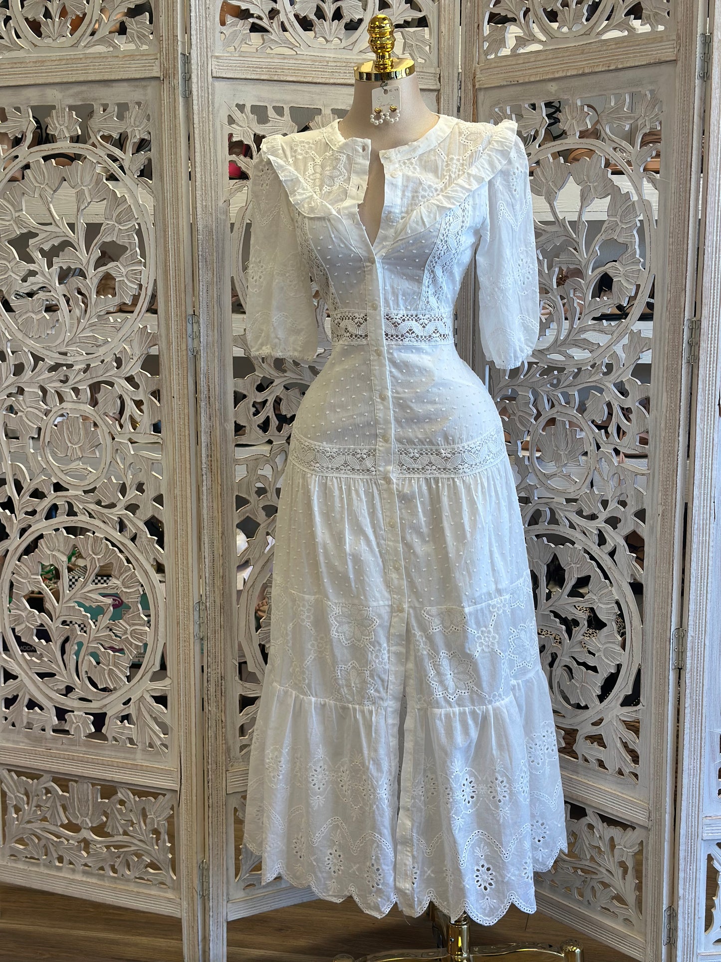 Lace Love White Dress-No Estira, Not Stretchy