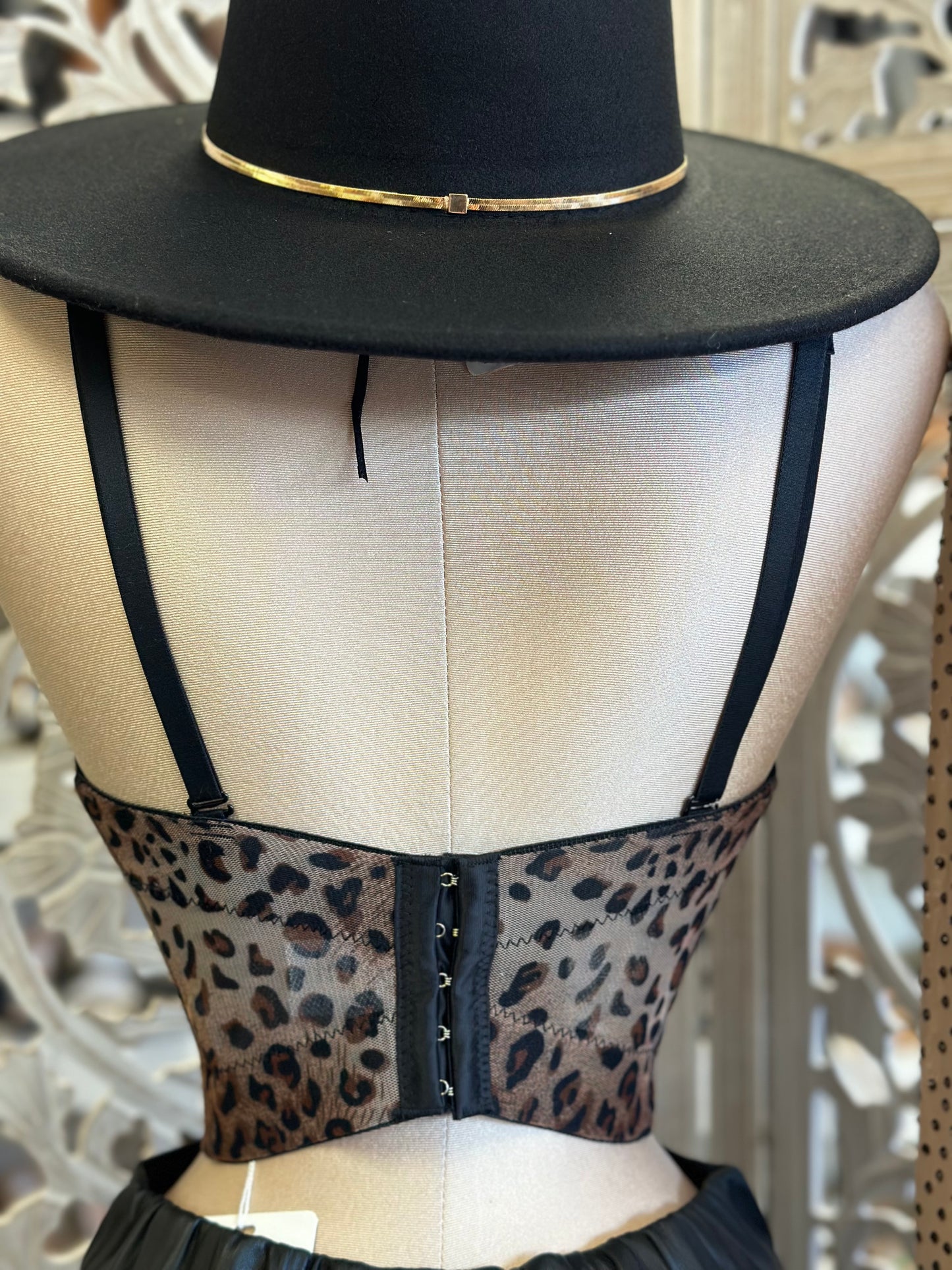 Mesh Cupped Cheetah Crop Top- Stretchy,Estira