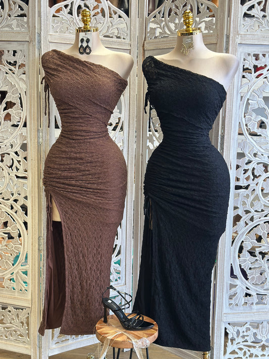 One Sleeve Lace Slit Dress- Stretchy,Estira