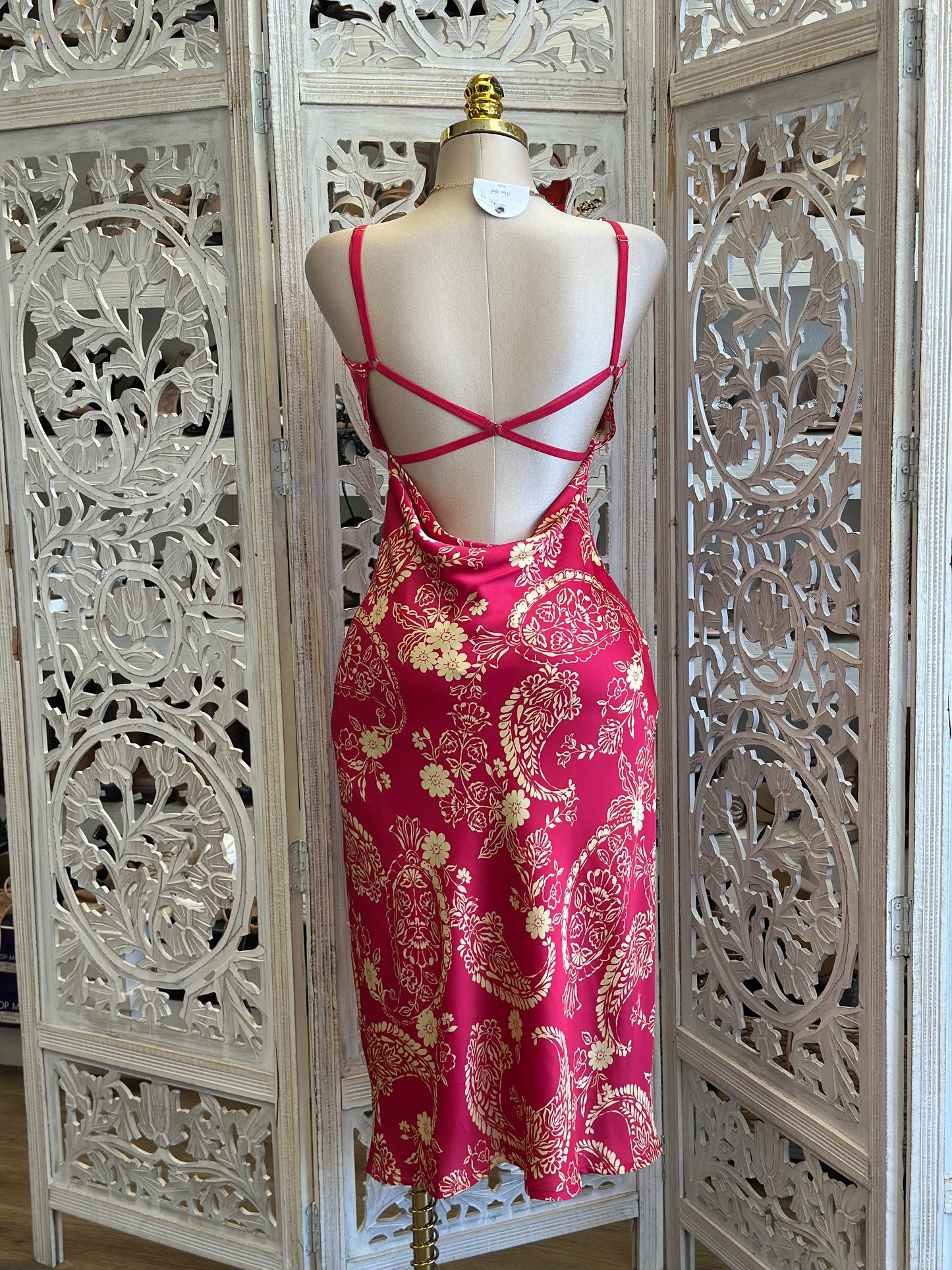 Bright Pink Lisa Pattern Dress - No Estira, Not Stretchy