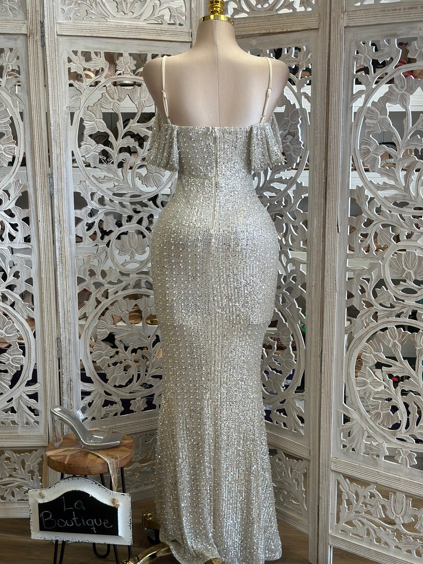 Ivory Sequin and Pearl Detail Formal Dress- Stretchy,Estira